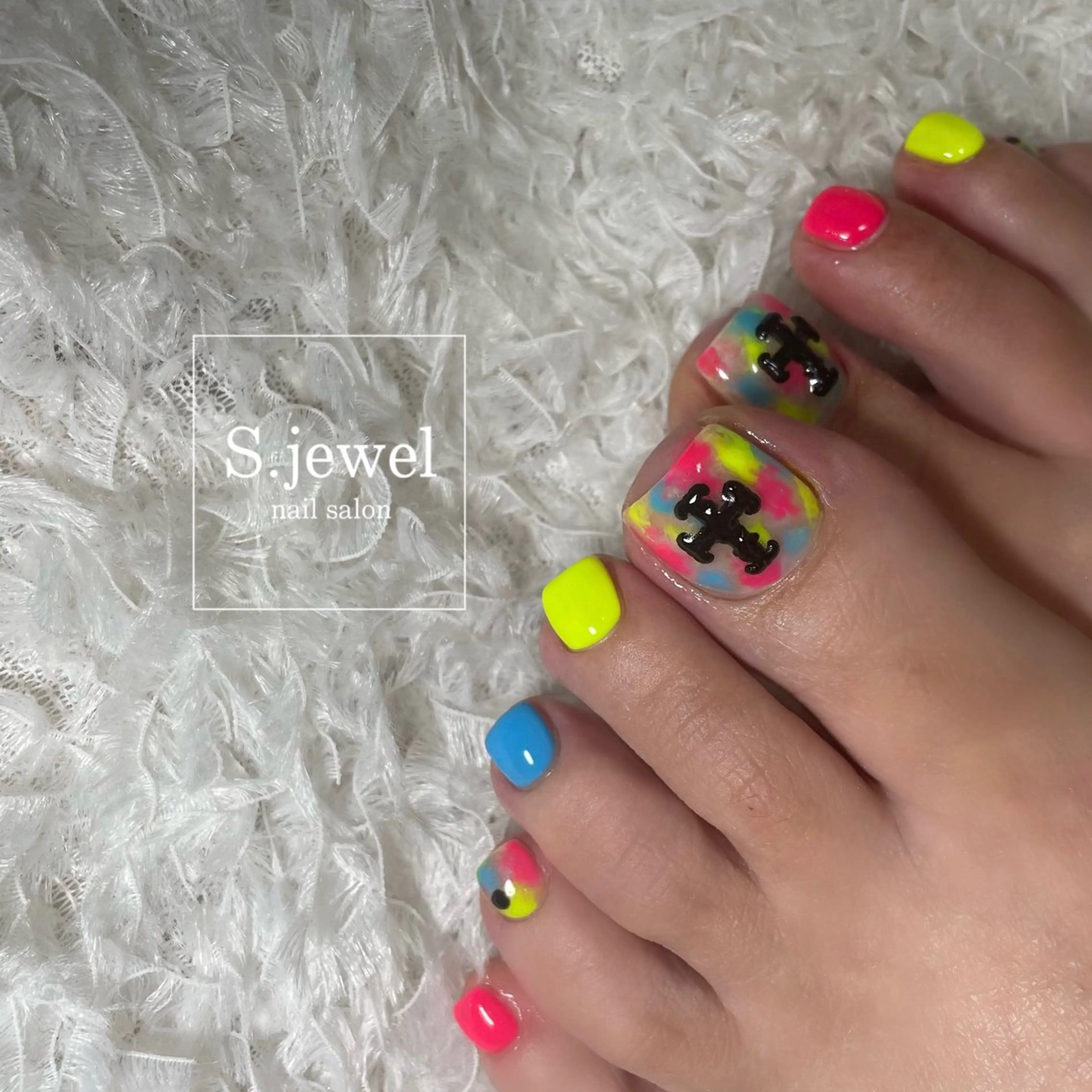 ネイル S♡JEWEL所属・S. JEWELのネイルデザイン