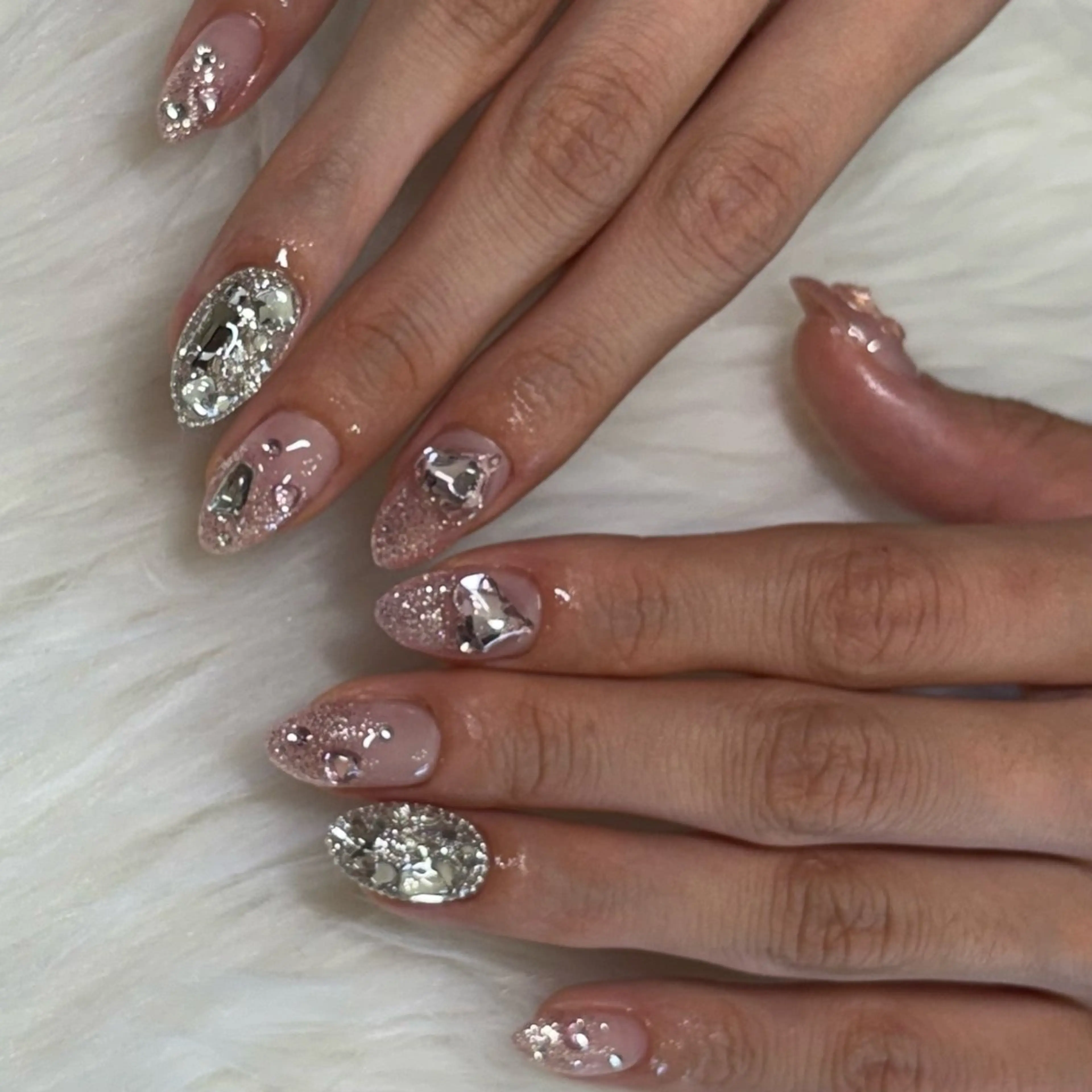 ネイル ハンドネイル ハンドケア 中村 渚のネイルデザイン