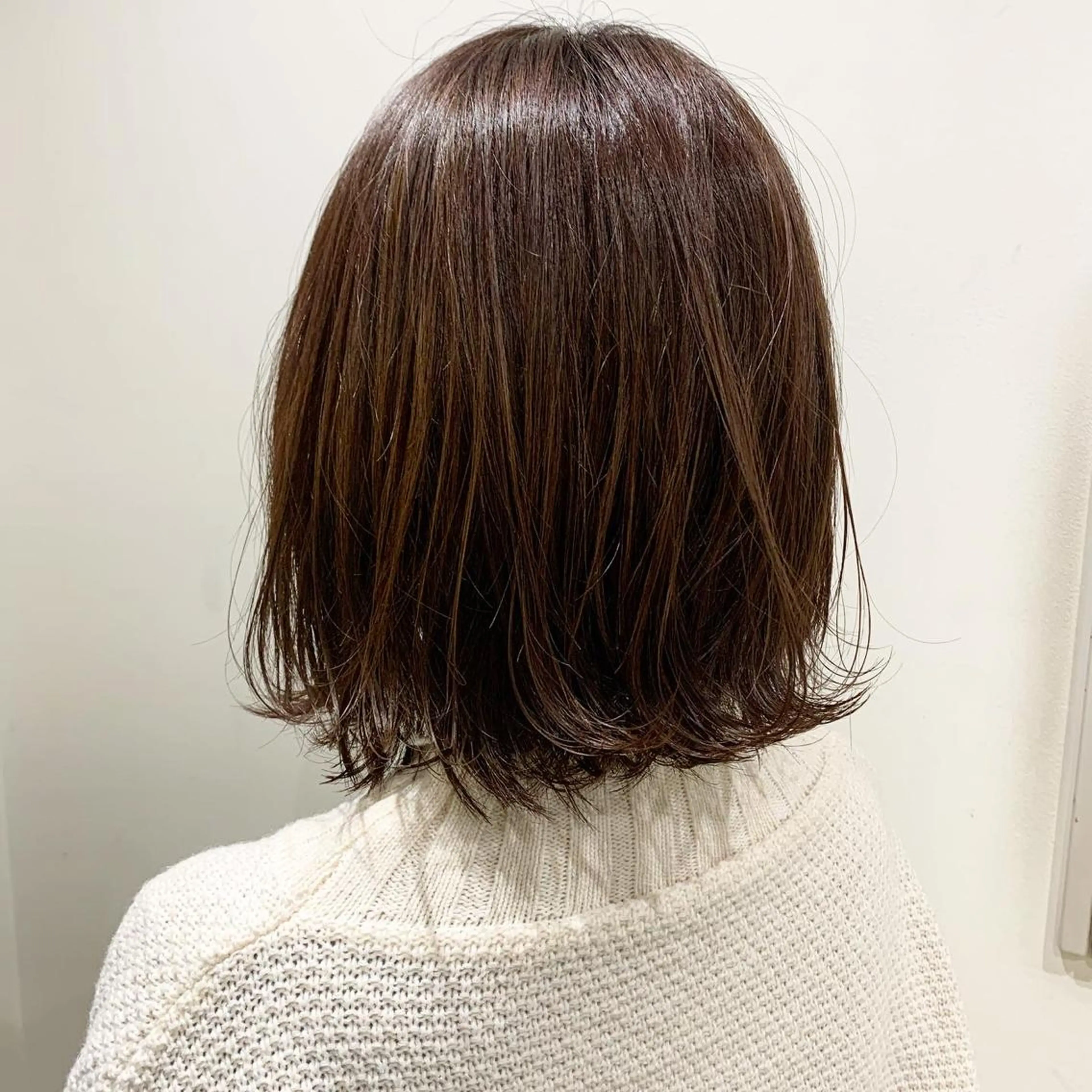 ショート カラー ブラウンカラー ミルクティーブラウン BIRTH所属・YANO MIZUKIのヘアスタイル