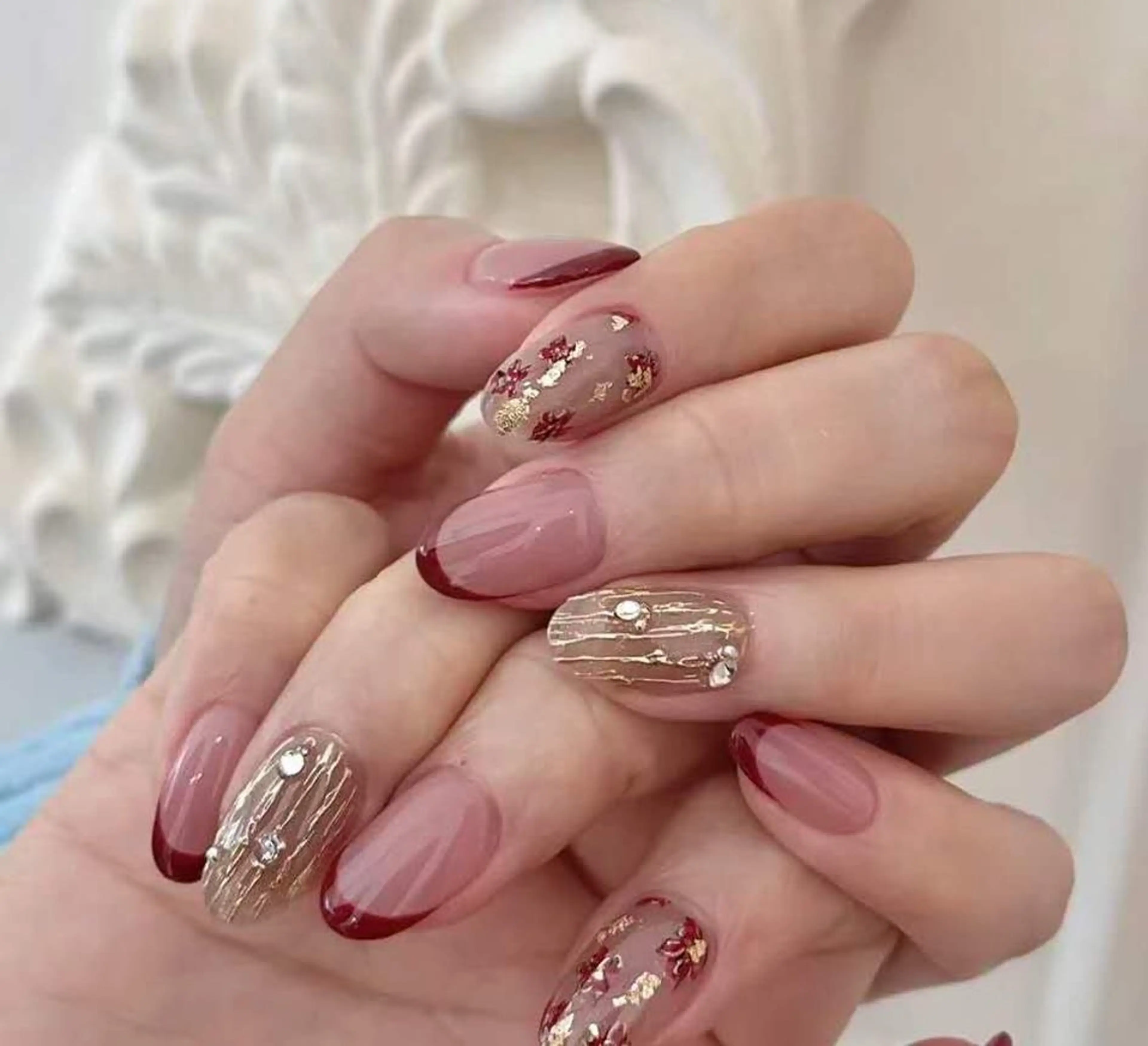ネイル オーロラネイル フラワーネイル フットネイル フレンチネイル ジェルネイル ハンドネイル Oomiya 服部のネイルデザイン