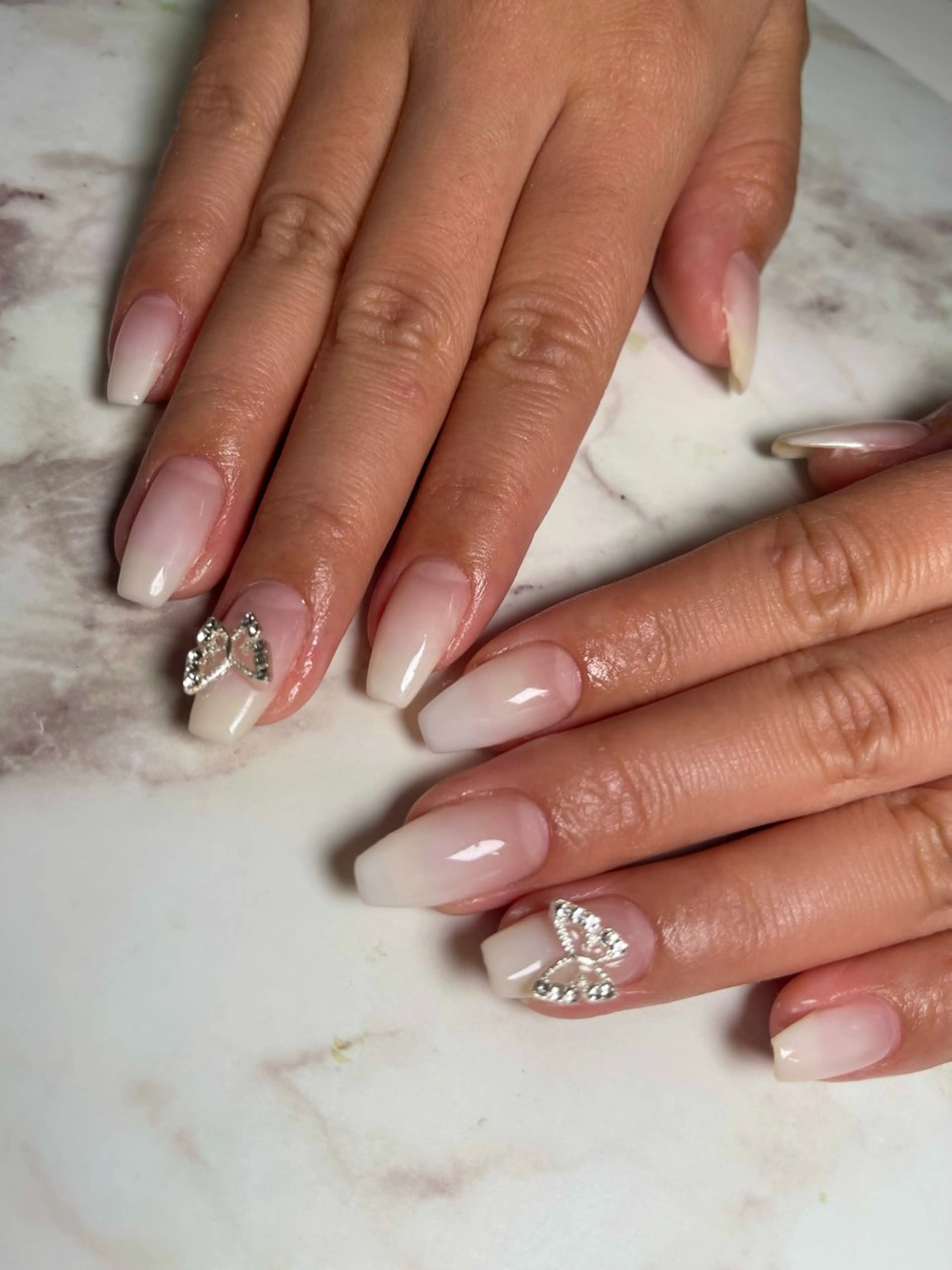 ネイル Nail Salon L'arc所属・☆Mèo ☆のネイルデザイン