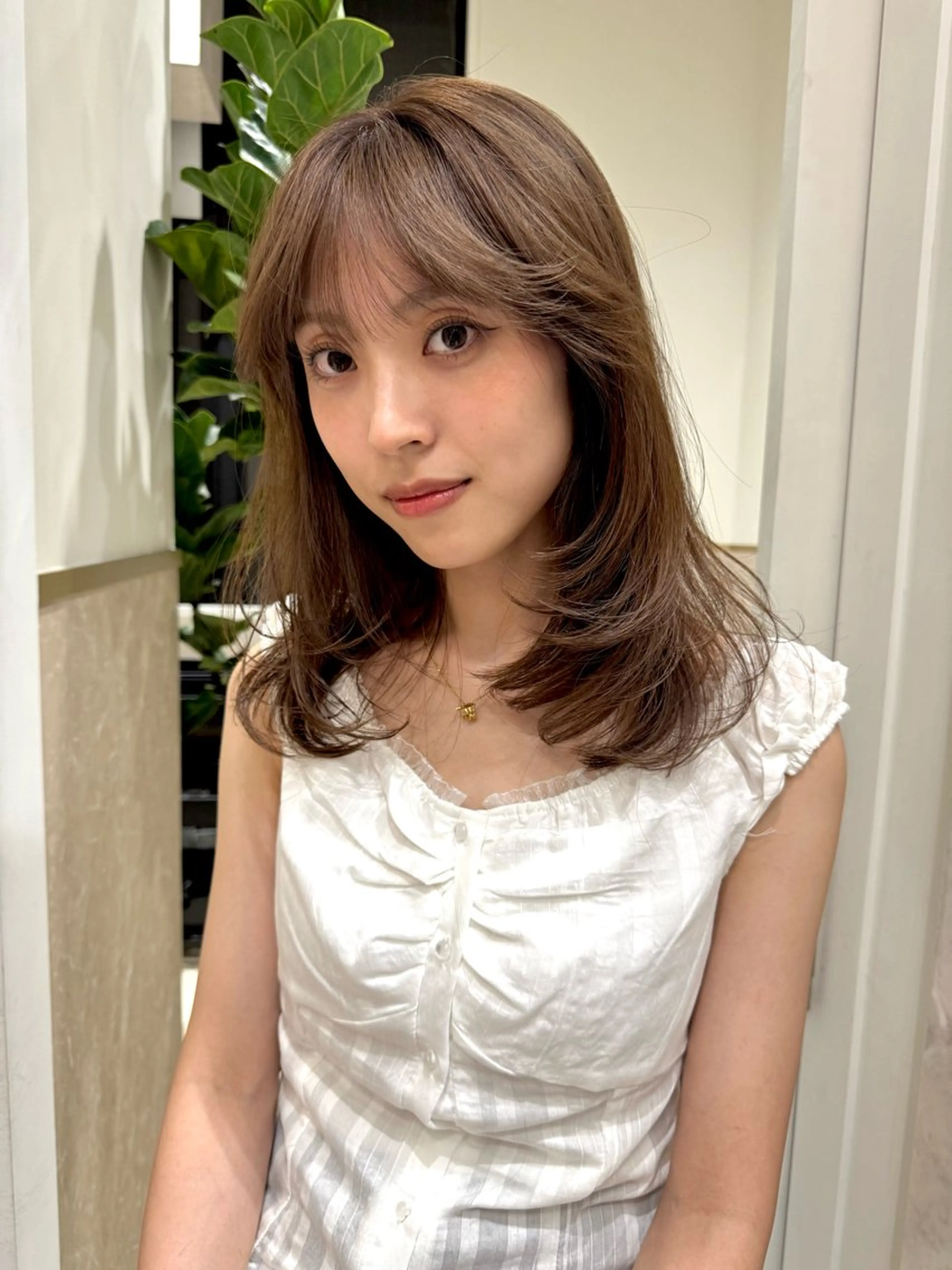 ミディアム 捺葵 @72tomi__のヘアスタイル