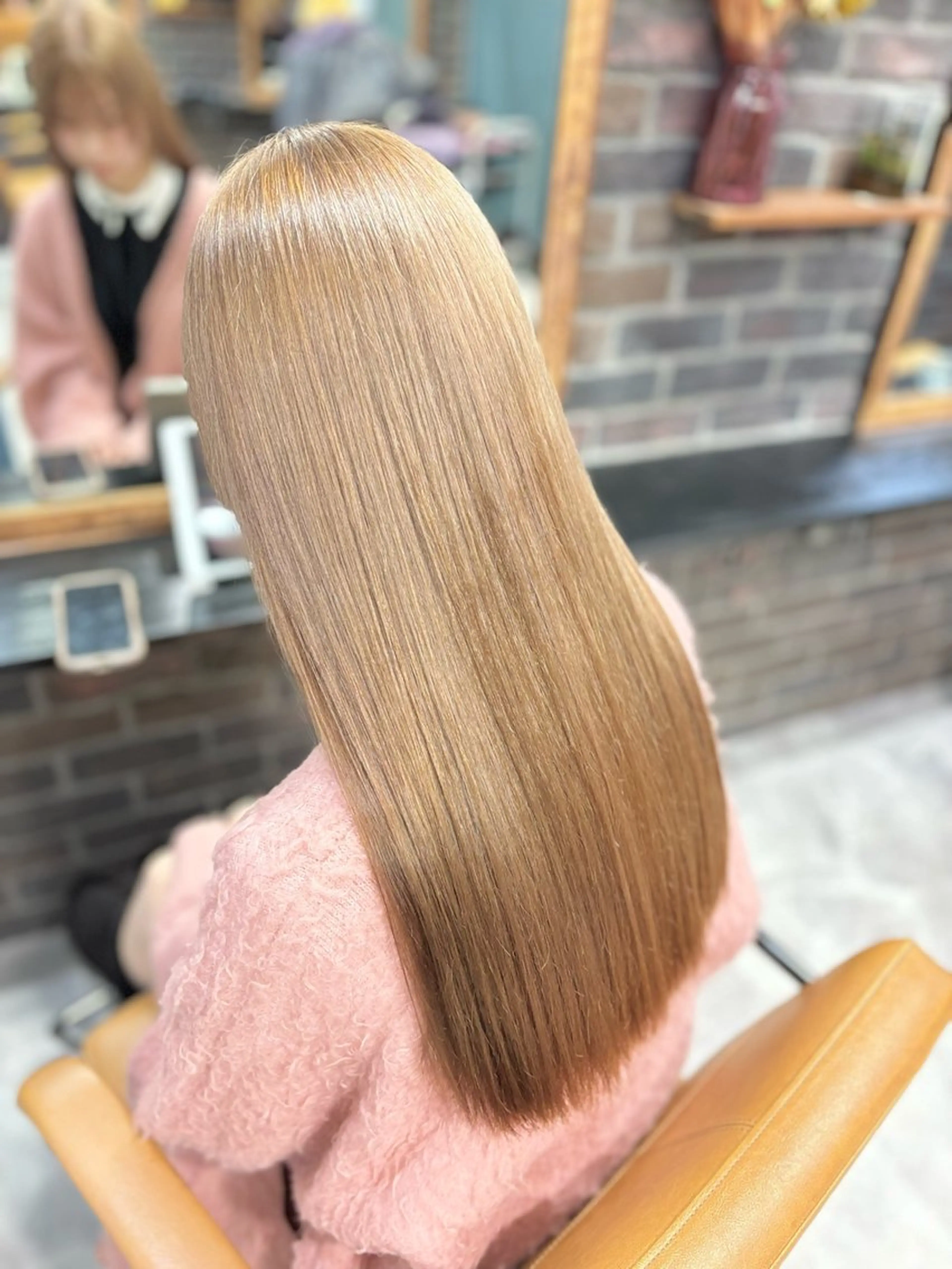 U22♡🔮黒染め落とし🔮♡【ダブルケアブリーチ➕カラー➕クイックトリートメント】の写真