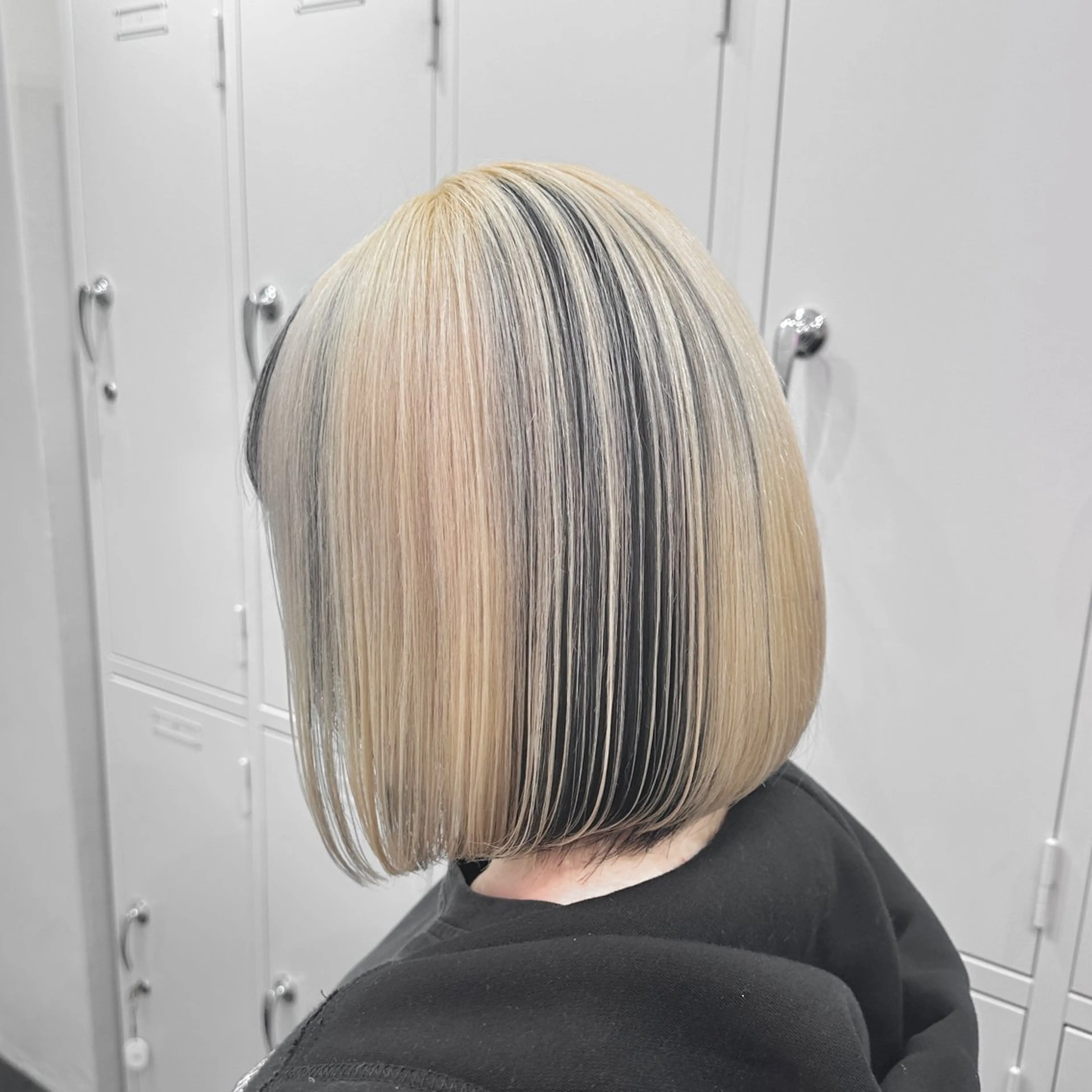 ミディアム カラー ハイトーン/ウルフ /エクステ/ましろのヘアスタイル