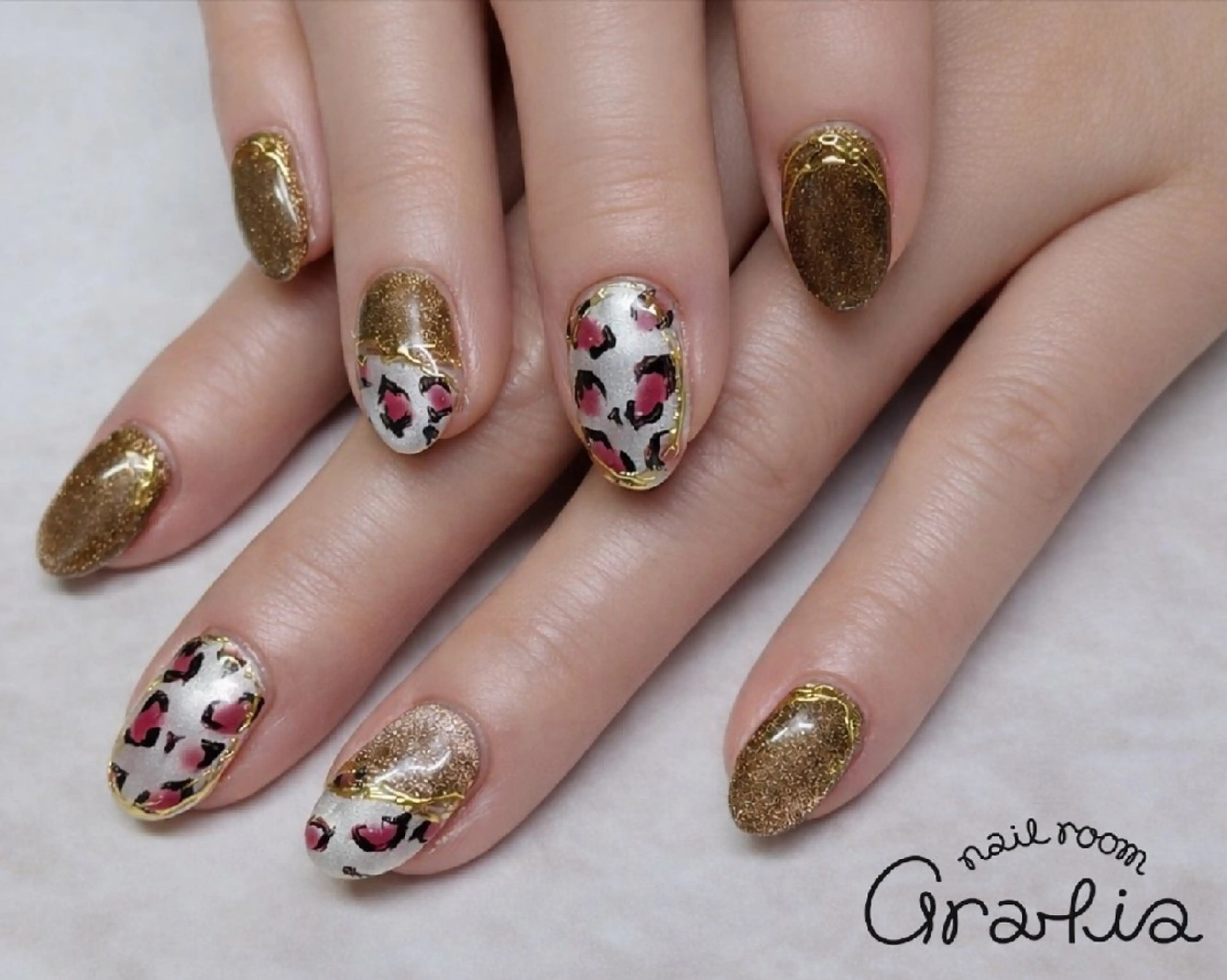 ネイル nail room gratia所属・gratia 中村のネイルデザイン