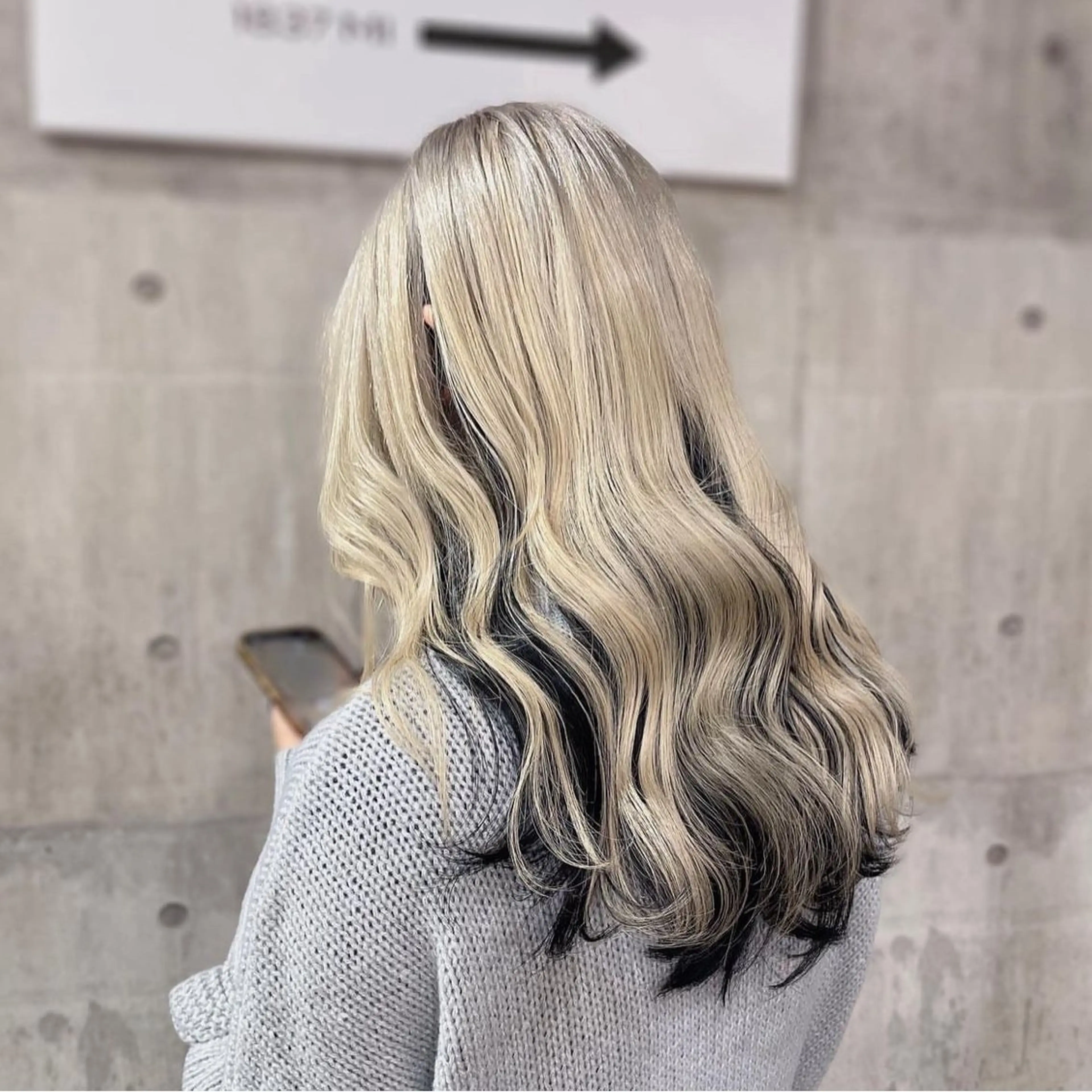 ロング カラー ハイライトカラー インナーカラー ハイライト MIRAC所属・Ryoichi⛓️ 韓国ヘア/ハイトーンのヘアスタイル