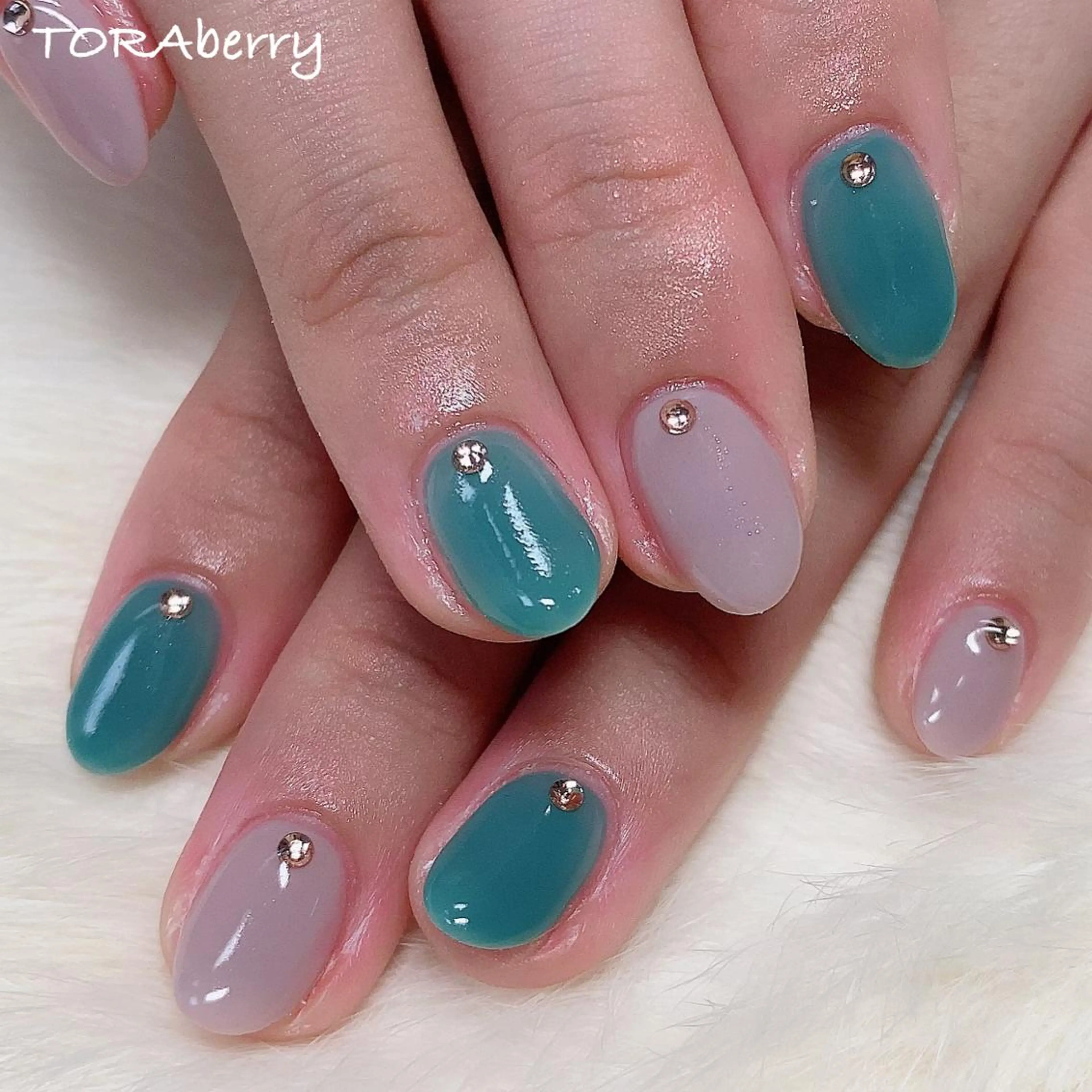 ネイル ハンドネイル ネイリスト なつみのネイルデザイン