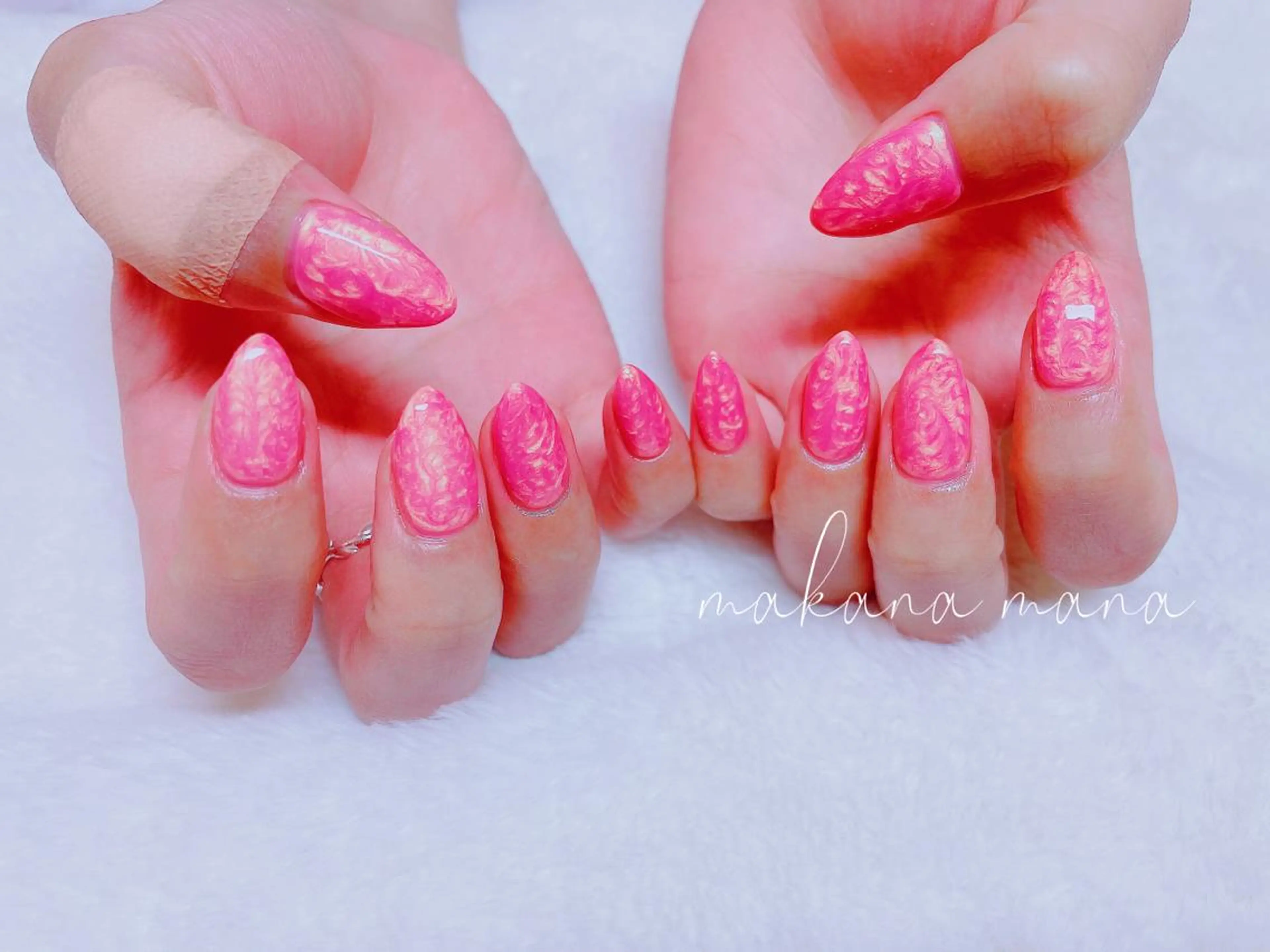 ネイル Makana Mana所属・Makana Manaのネイルデザイン