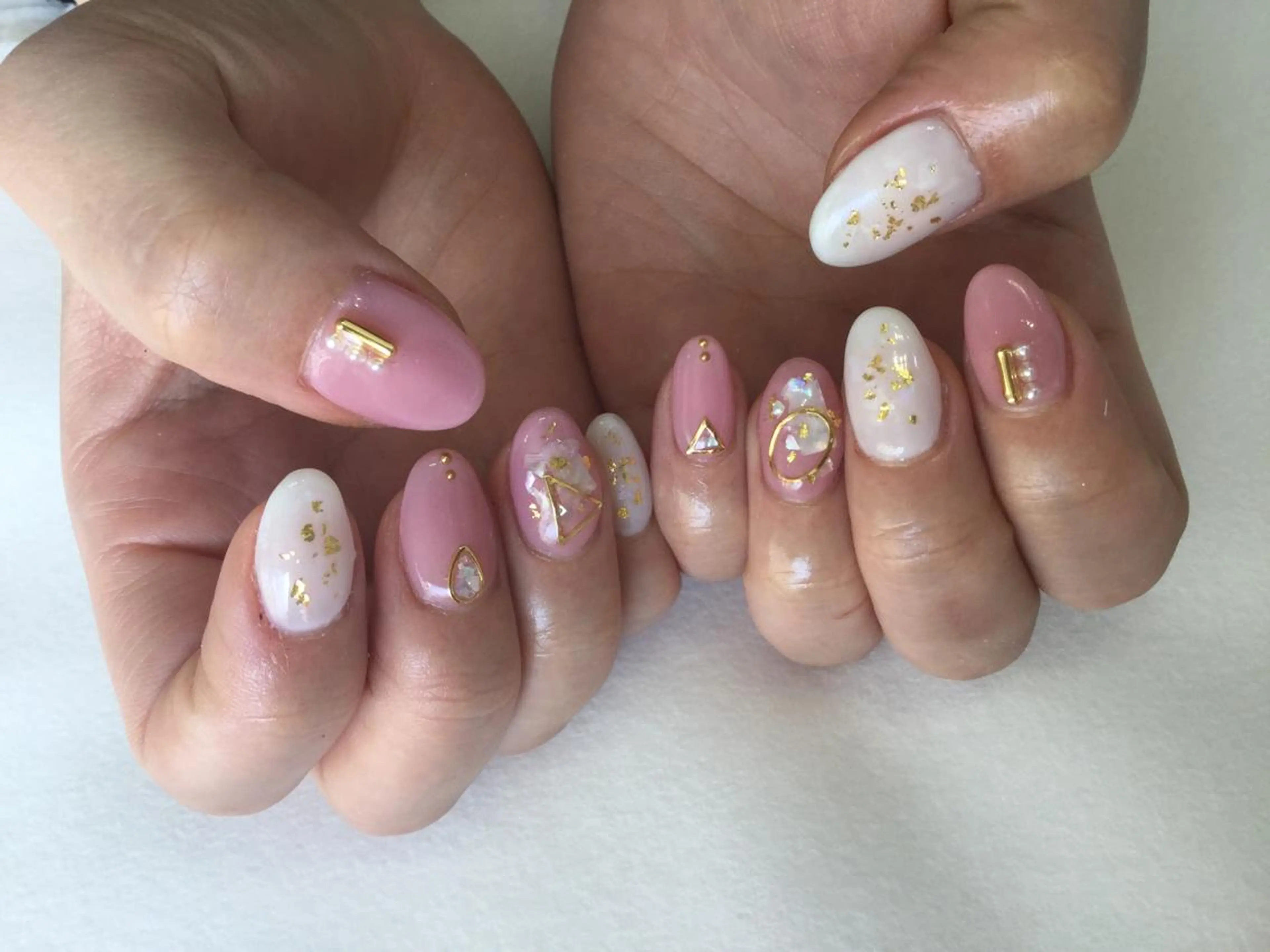 ネイル ハンドネイル 💎🐰 saki. m 🐰💎のネイルデザイン