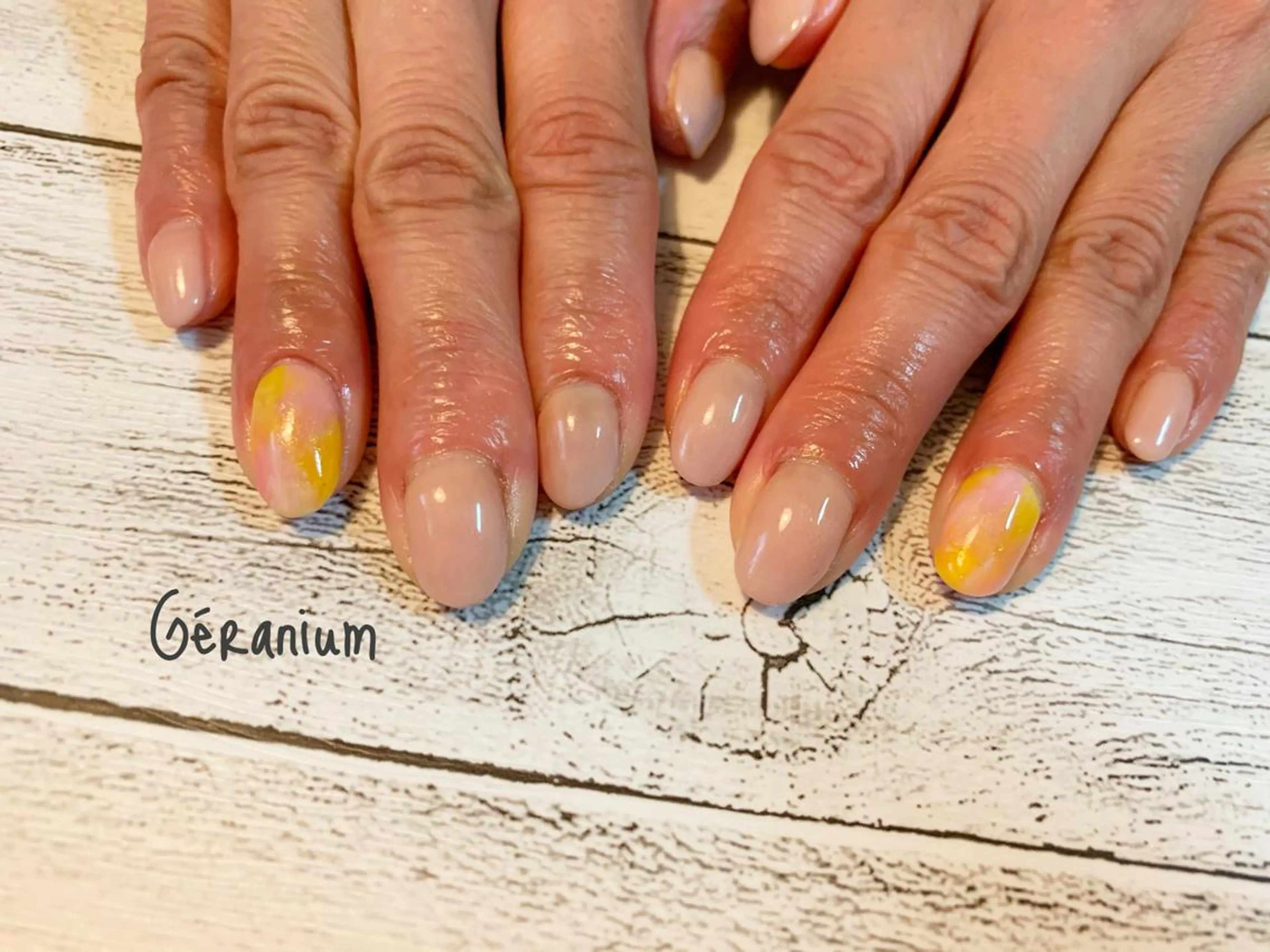 ネイル ハンドネイル GéRanium Harukaのネイルデザイン