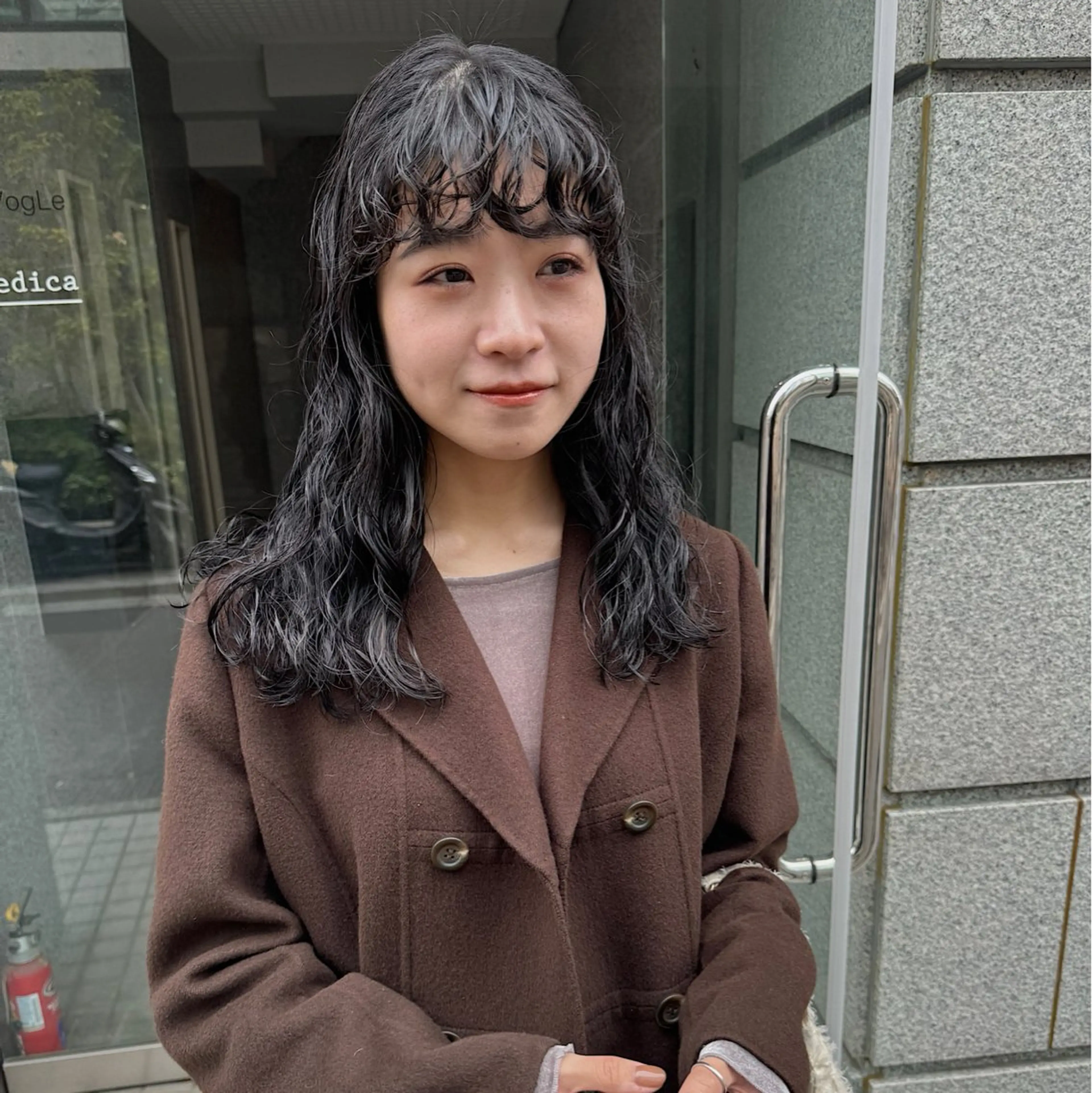 セミロング パーマ ヘアアレンジ セミロングパーマ 🌐サトウ リョウ🌐のヘアスタイル