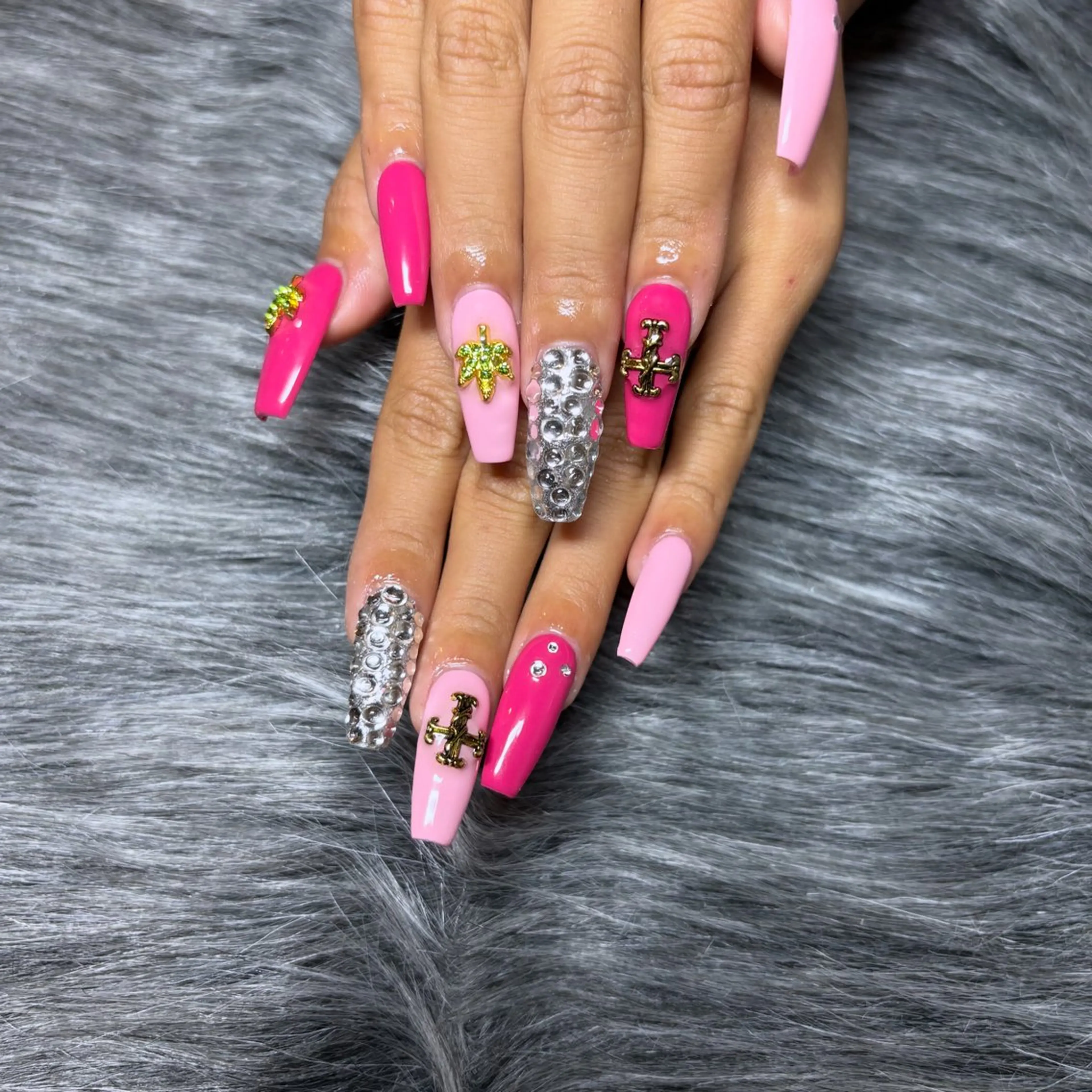 ネイル ハンドネイル 𝑗𝑢𝑛𝑛𝑎 𝑛𝑎𝑖𝑙のネイルデザイン