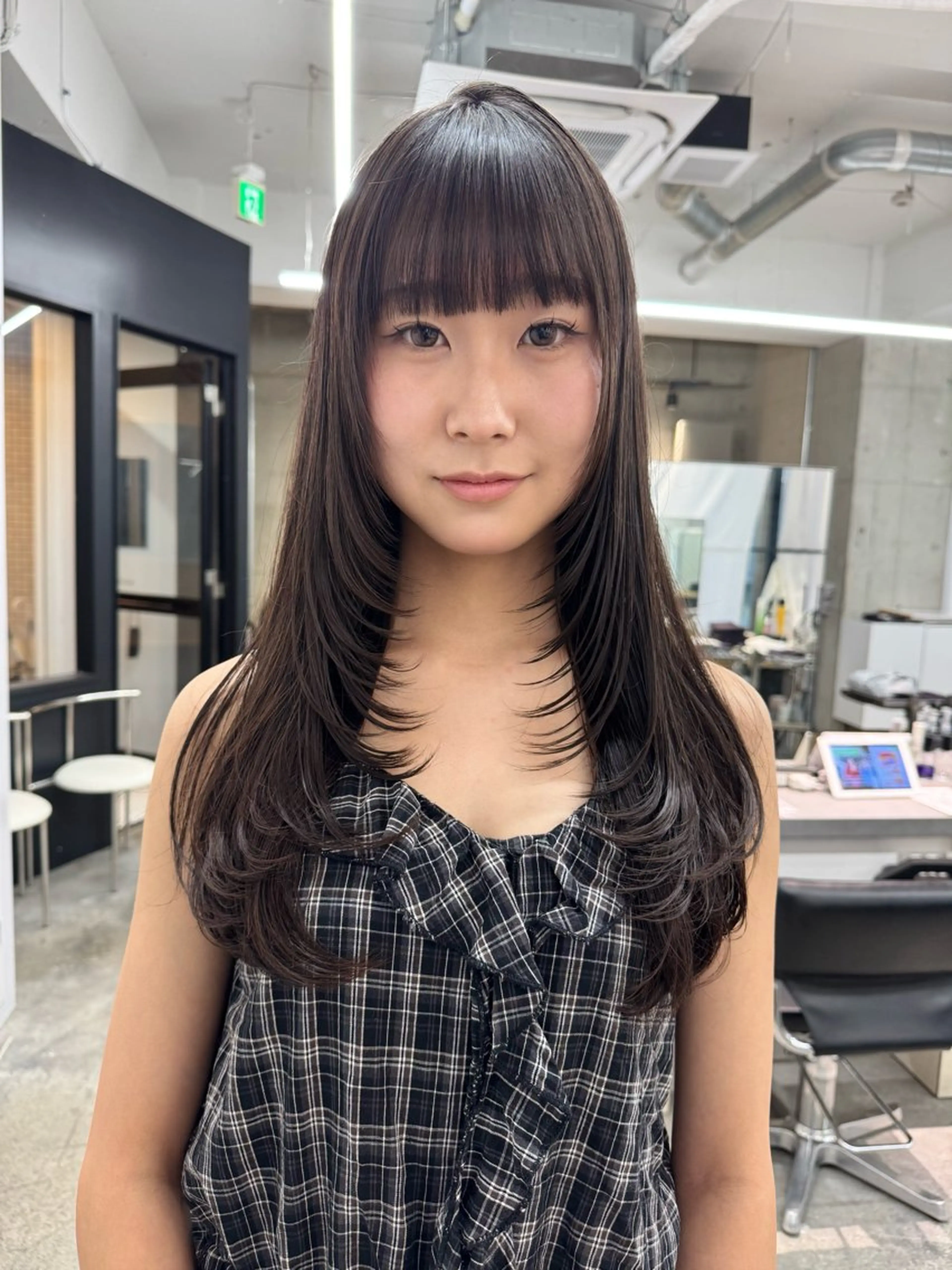 ロング 顔まわりレイヤー 顔周りカット レイヤーカット カット トリートメント ✨ブリーチ/顔周り レイヤー¦YUKA✨のヘアスタイル