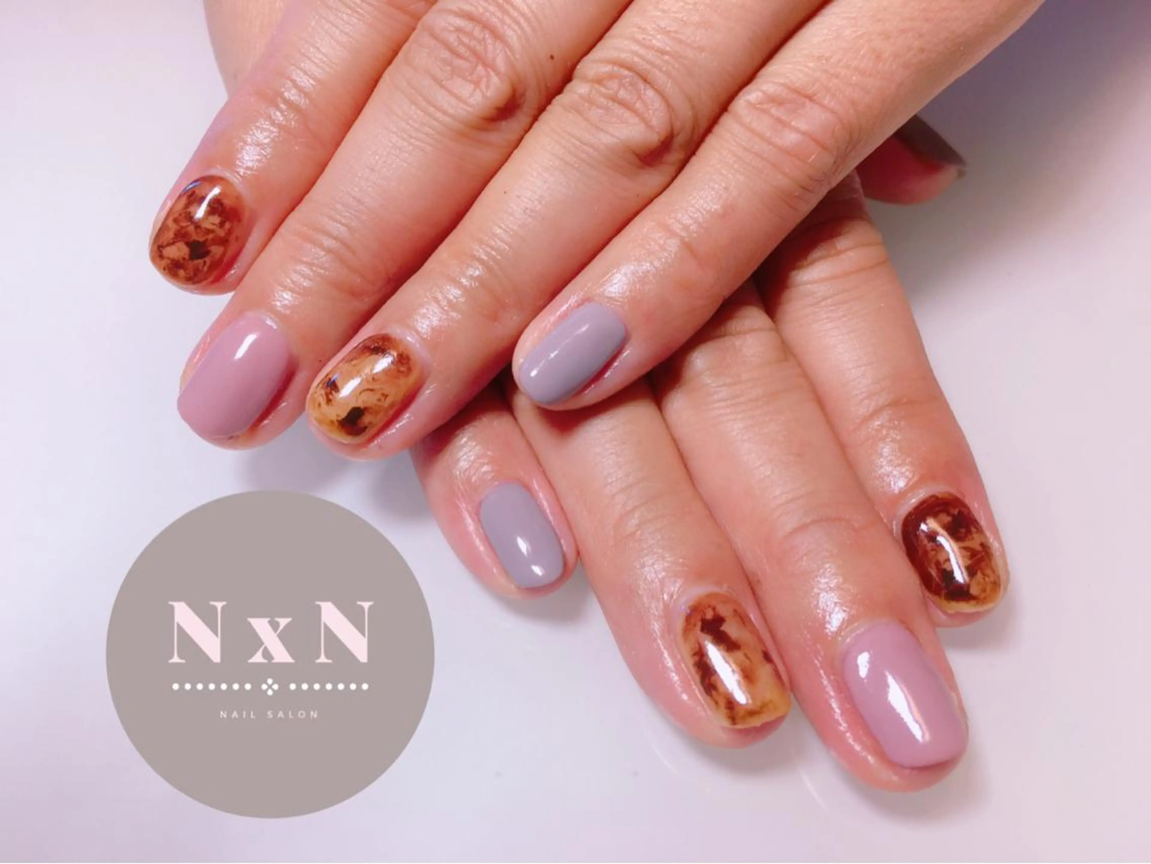 ネイル べっ甲ネイル ハンドネイル nail salon N×Nのネイルデザイン