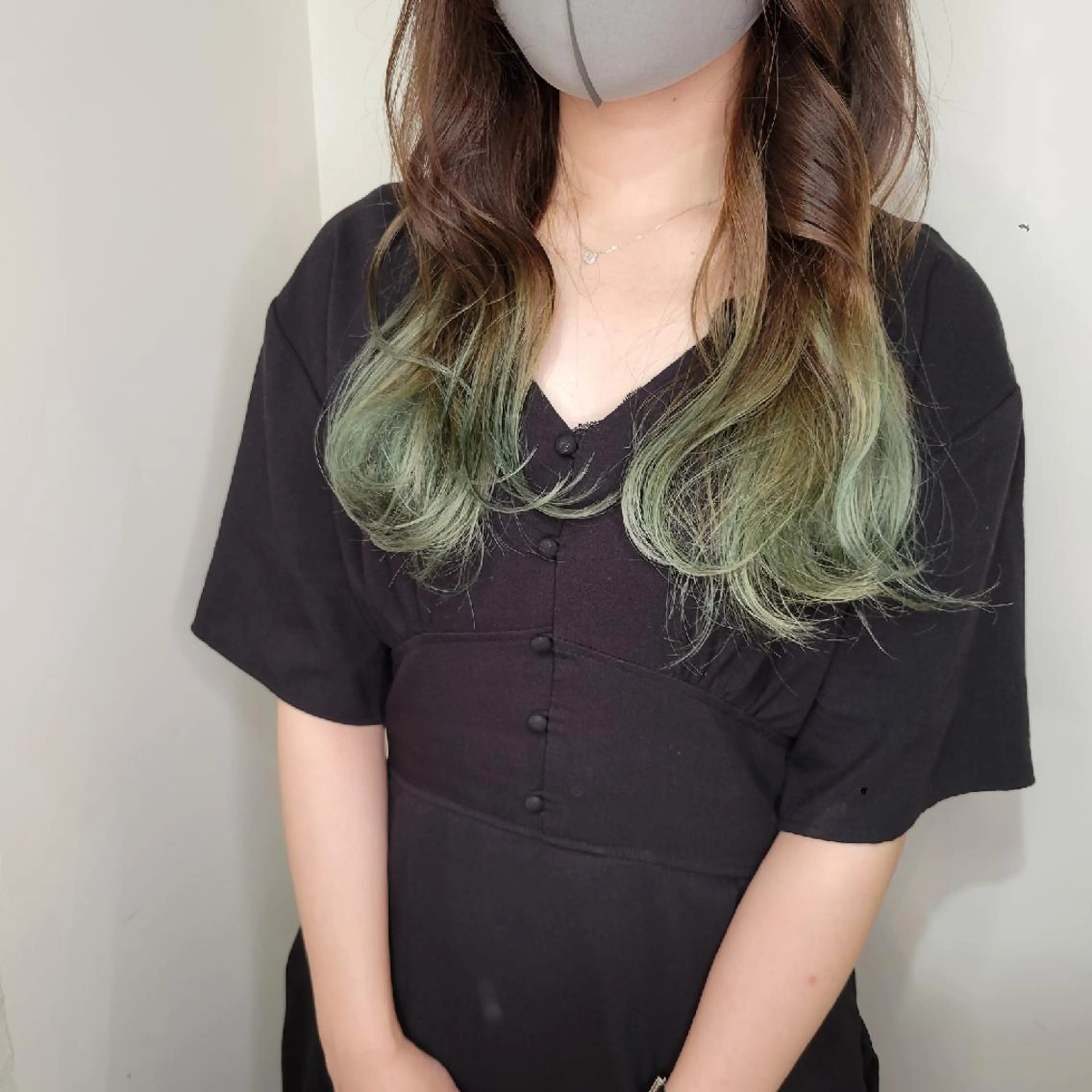 ロング カット ヘアカラー トリートメント 🇰🇷透明感×ハイ トーン🌟tomoのヘアスタイル