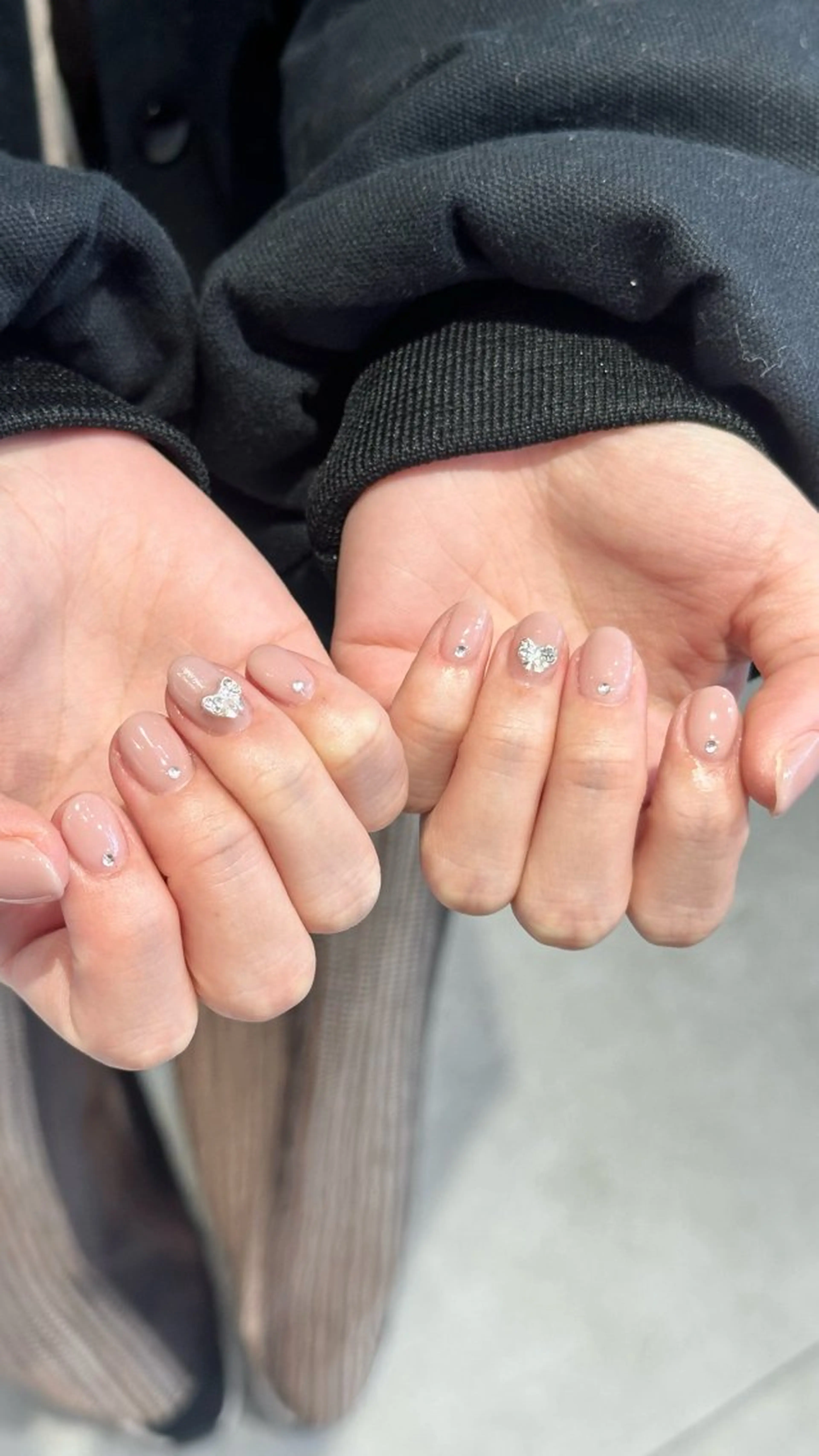 ネイル ハンドネイル 🎀韓国レイヤー特化 🎀ベージュ/ミクのヘアスタイル