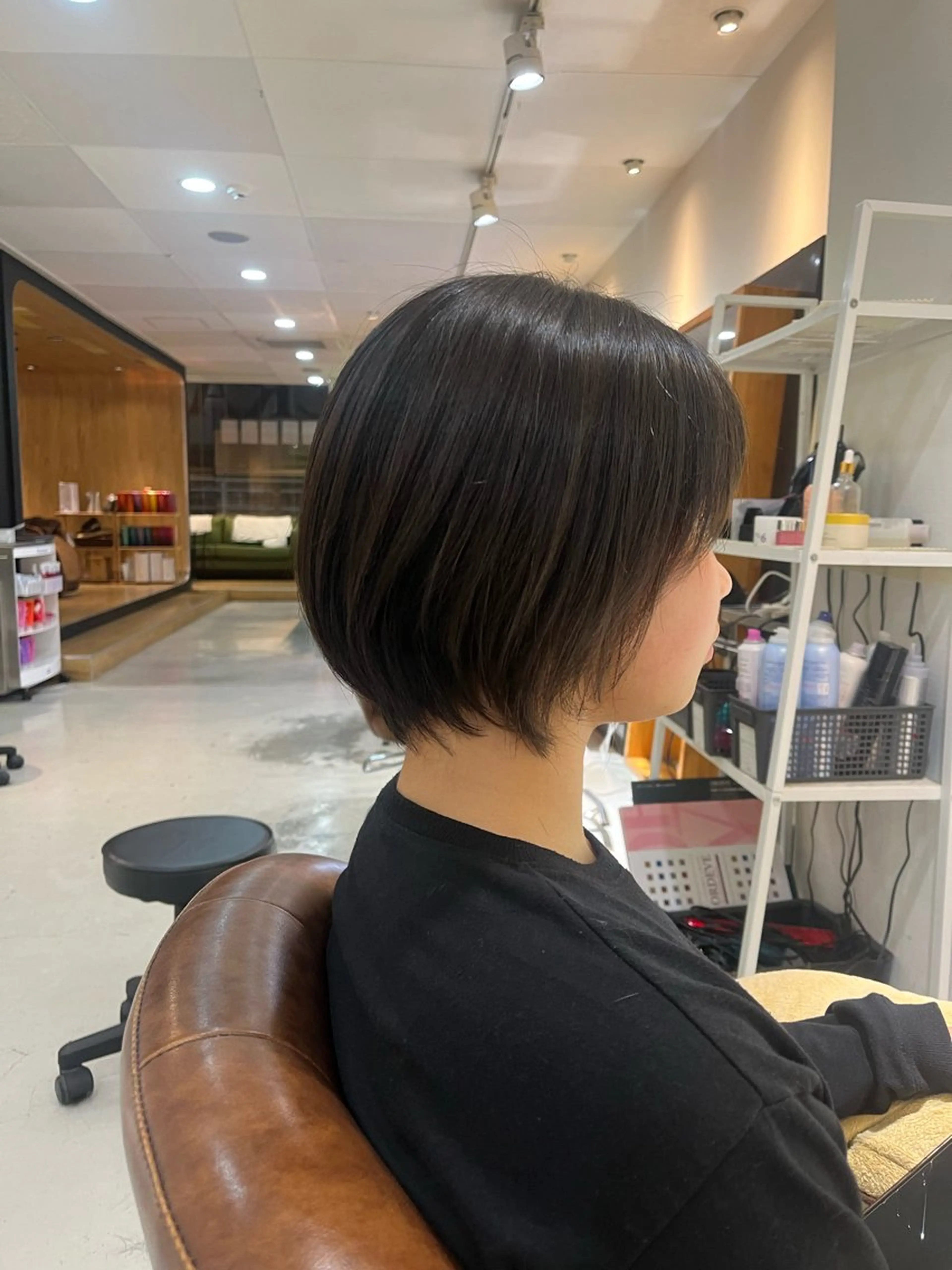ショート 大貫 遥菜のヘアスタイル