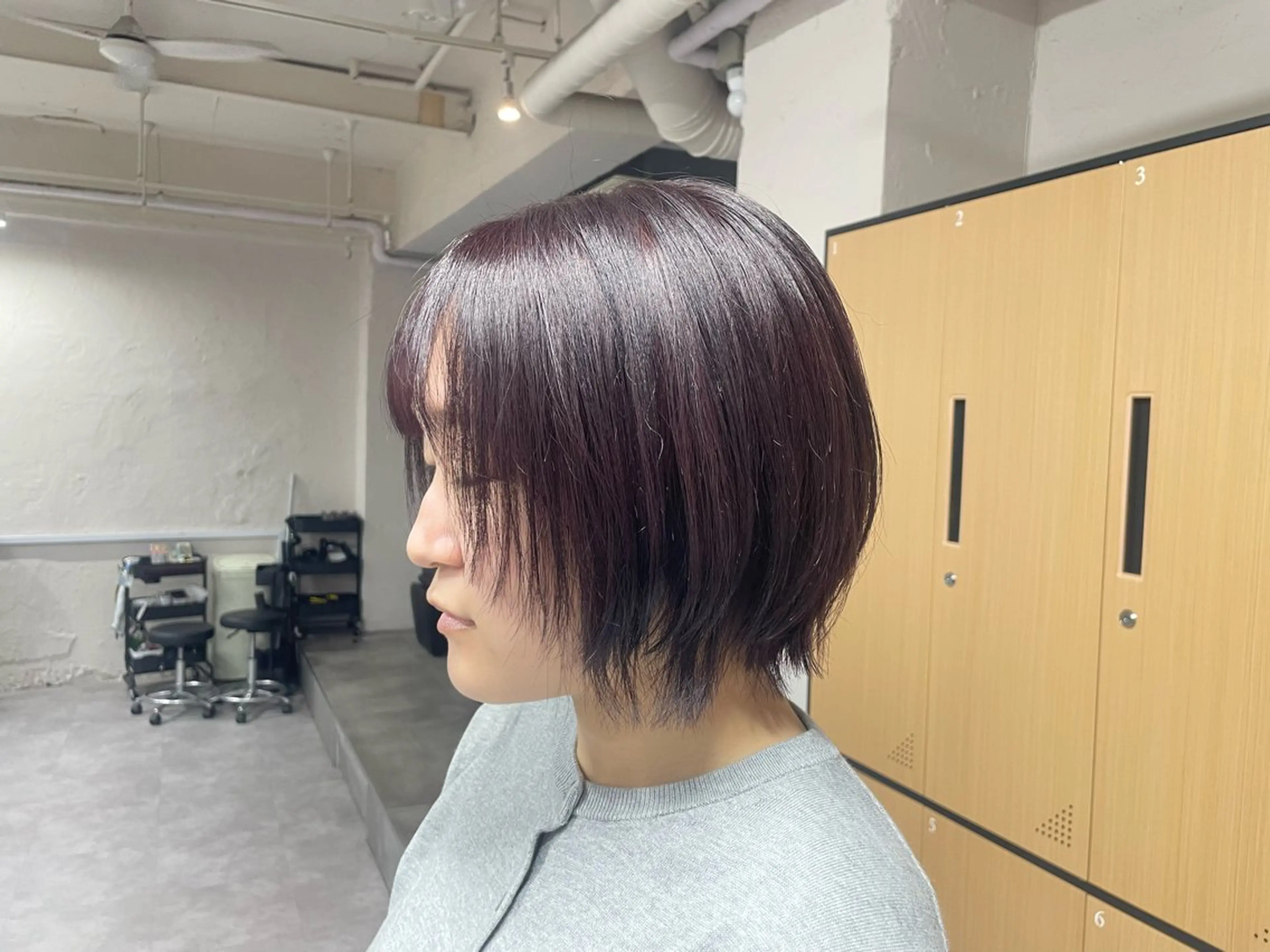 ショート ヘアカラー tokute 中野真咲🐺のヘアスタイル