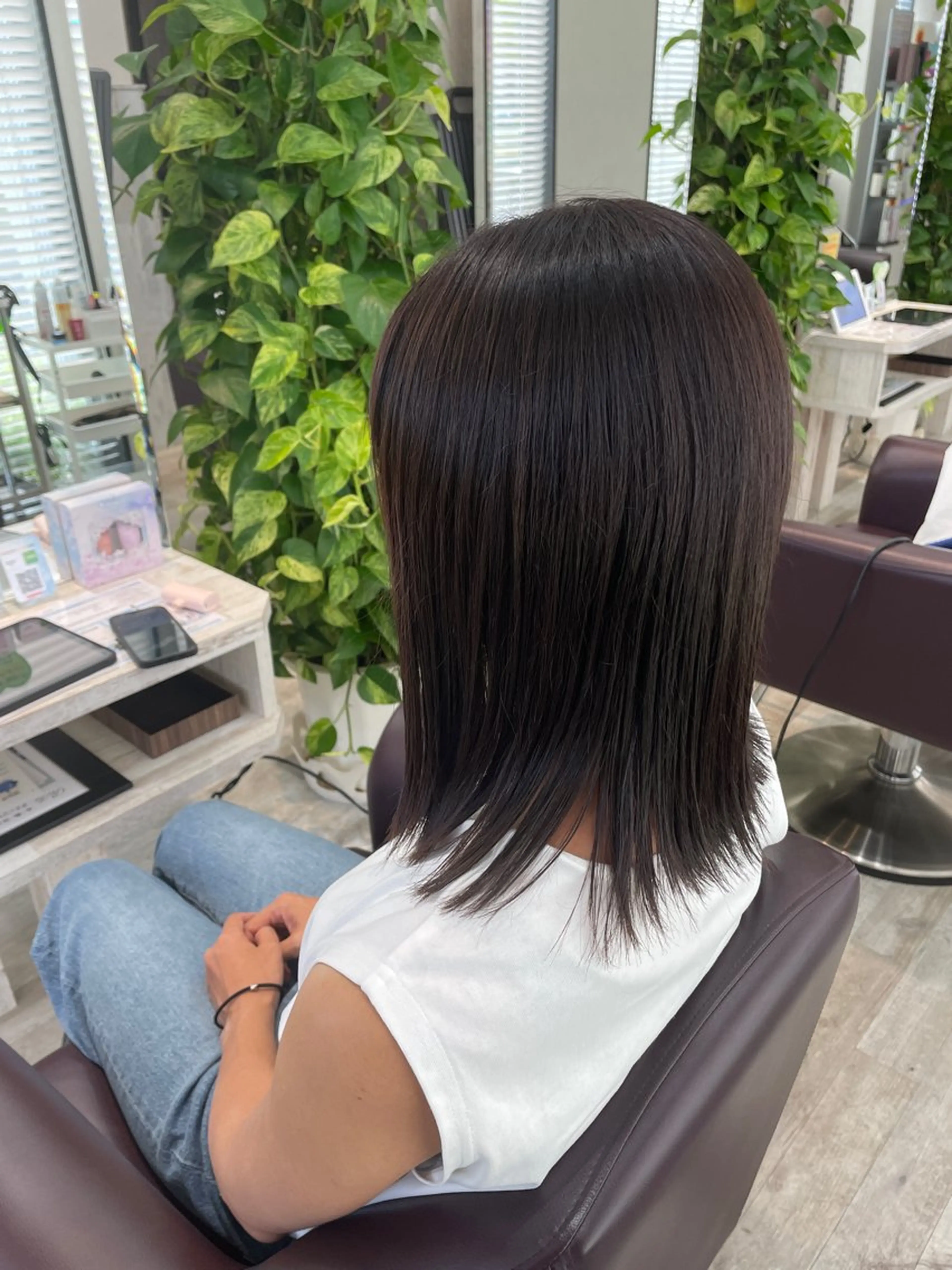 ミディアム カラー ブラウンカラー ムトウ リンカのヘアスタイル