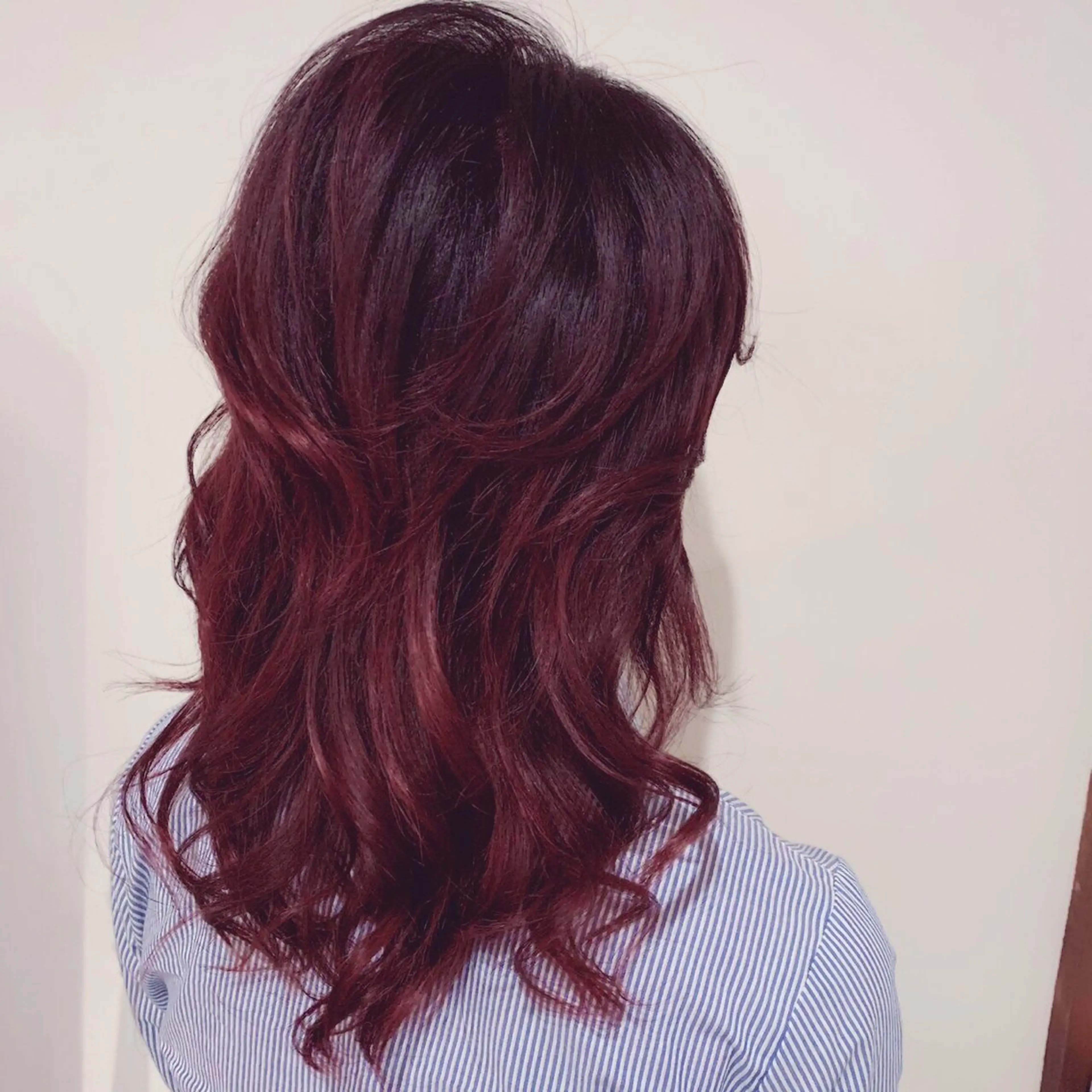 セミロング カラー ハーブピーリング 痩身　漢方よもぎ蒸しのエステ・リラクイメージ