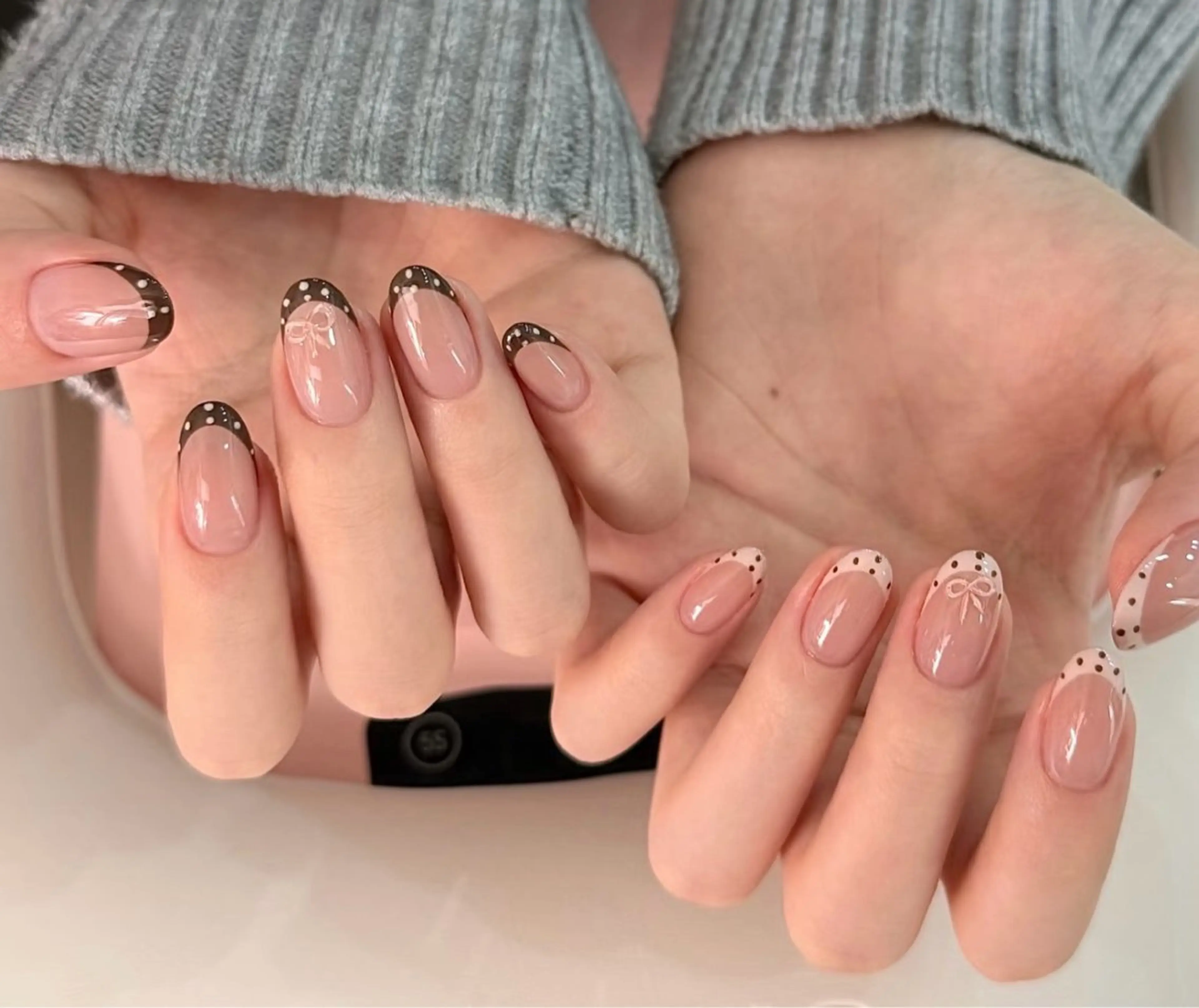 ネイル 桜ネイル フットネイル フレンチネイル グラデーション 氷ネイル・うるうるネイル ハンドネイル Lynn_ Nailのネイルデザイン