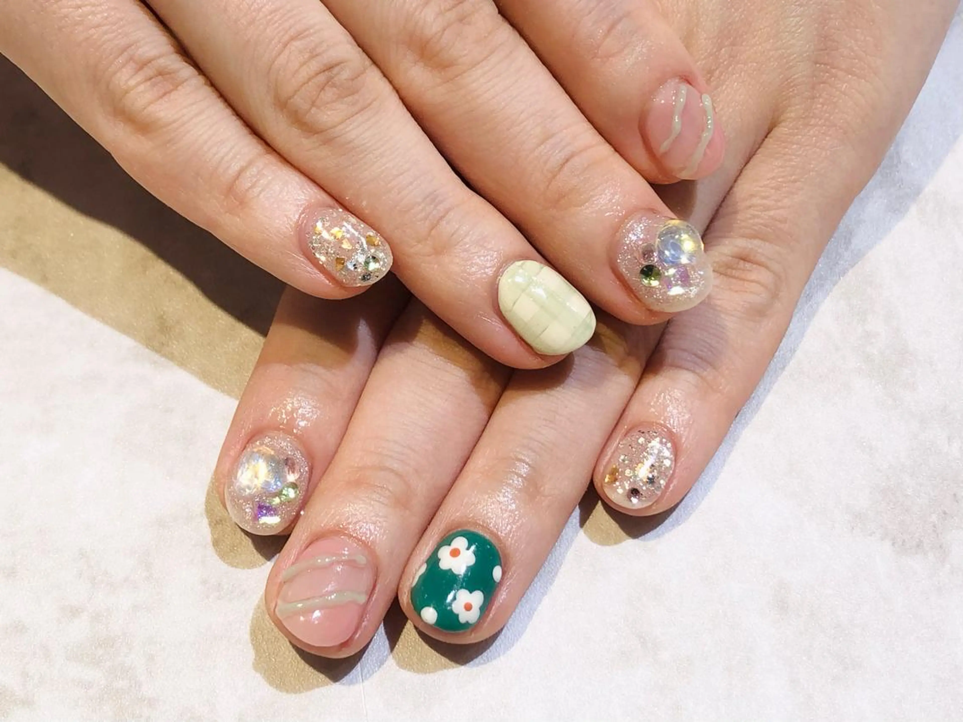 ネイル 舞田 苑香のネイルデザイン