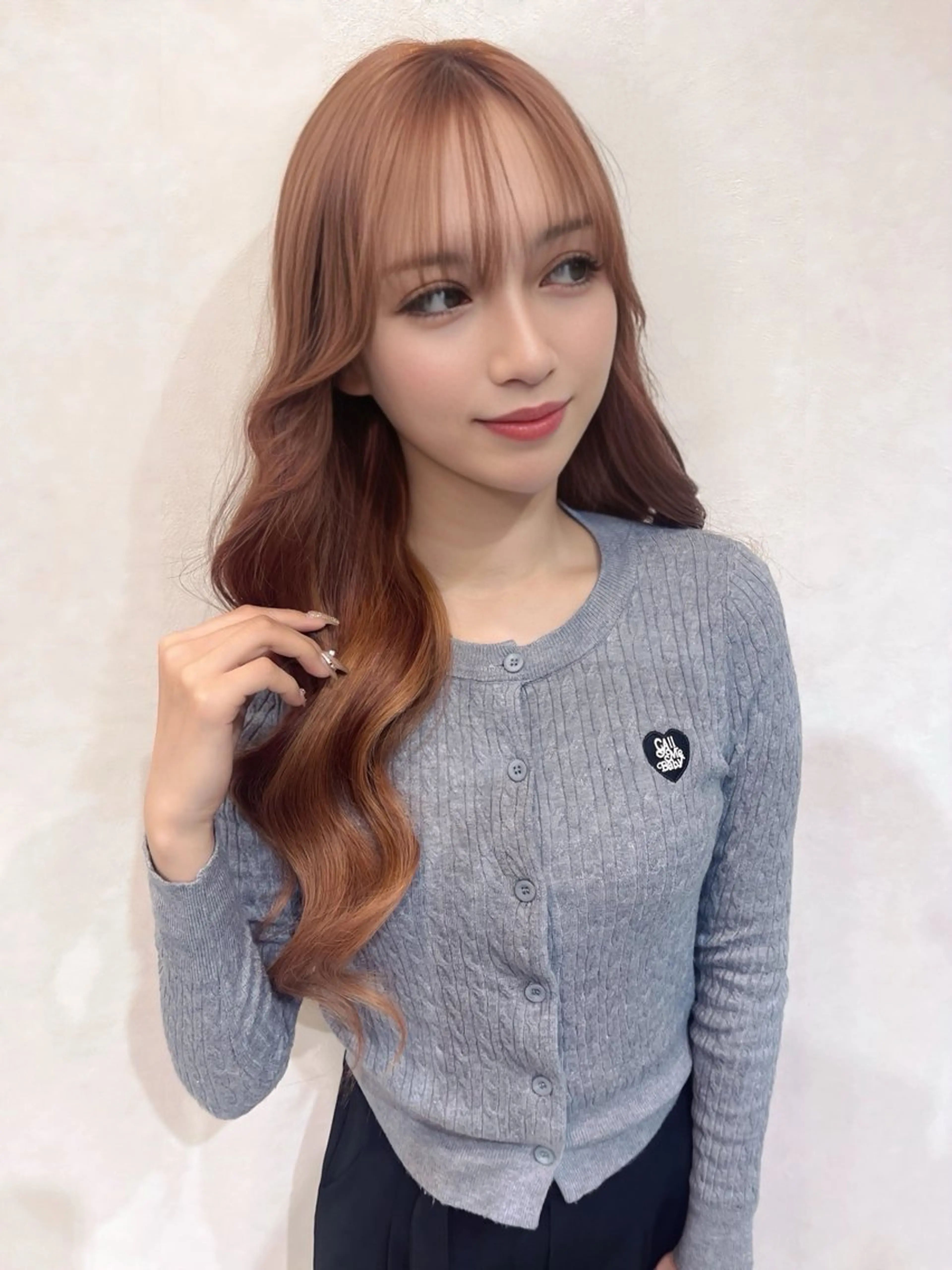 ロング エクステ ロング 辻田 七海のヘアスタイル