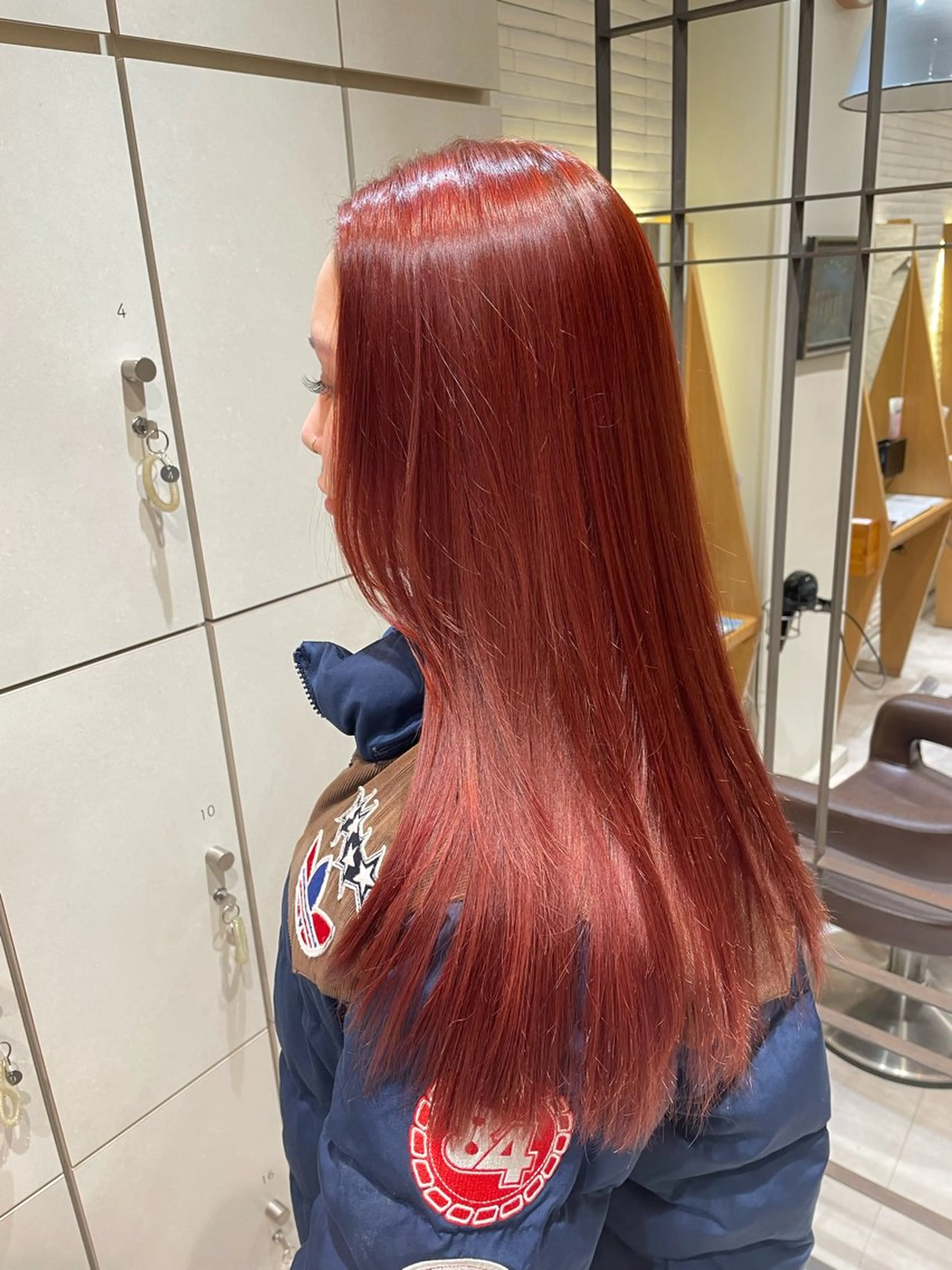 ロング カラー 吉川沙知 /ナチュラルカラーのヘアスタイル