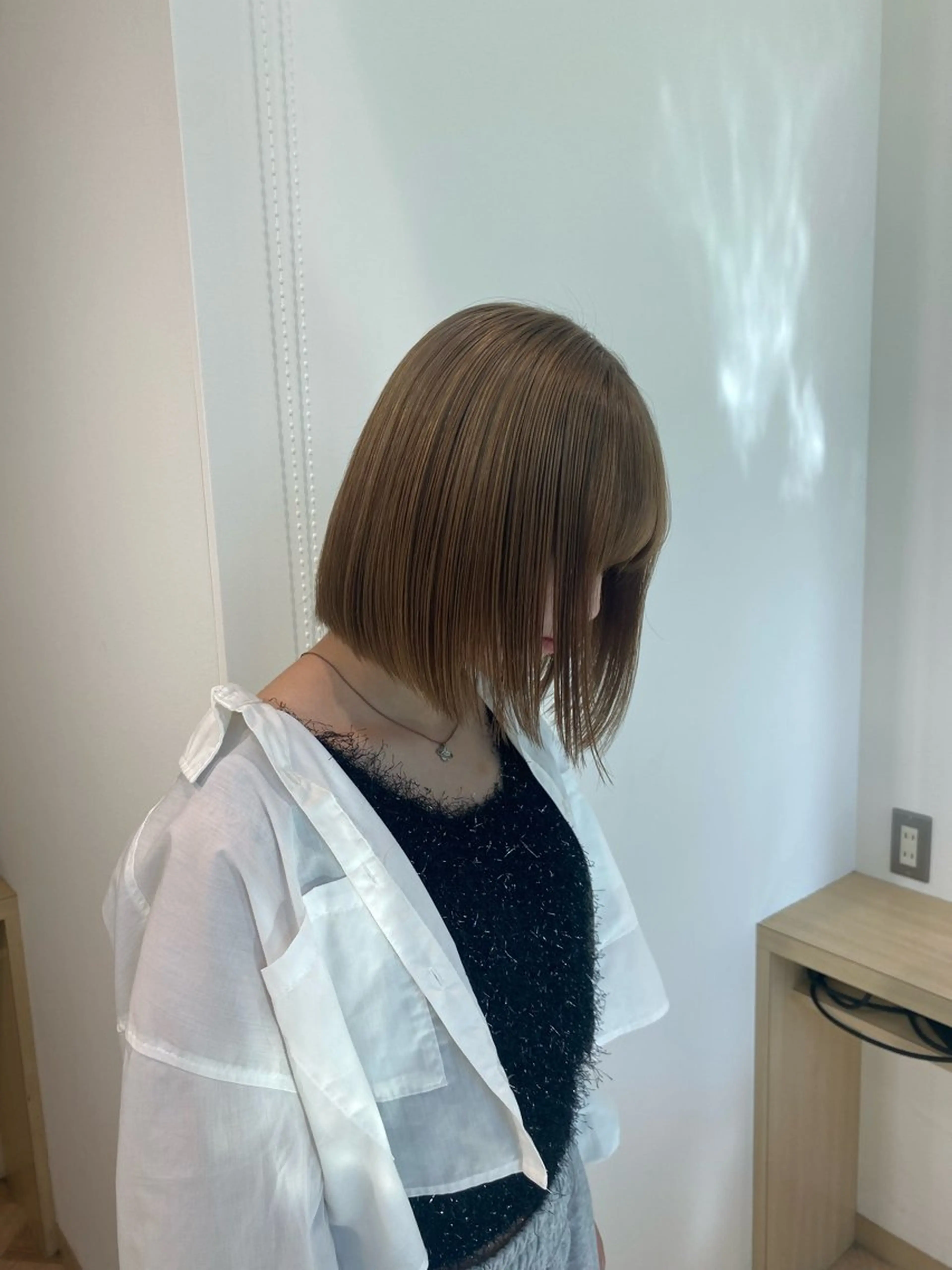 カラー ベージュカラー ブリーチ 透明感カラー ミルクティーベージュ ヘアカラー Yamada Ami🪐のヘアスタイル