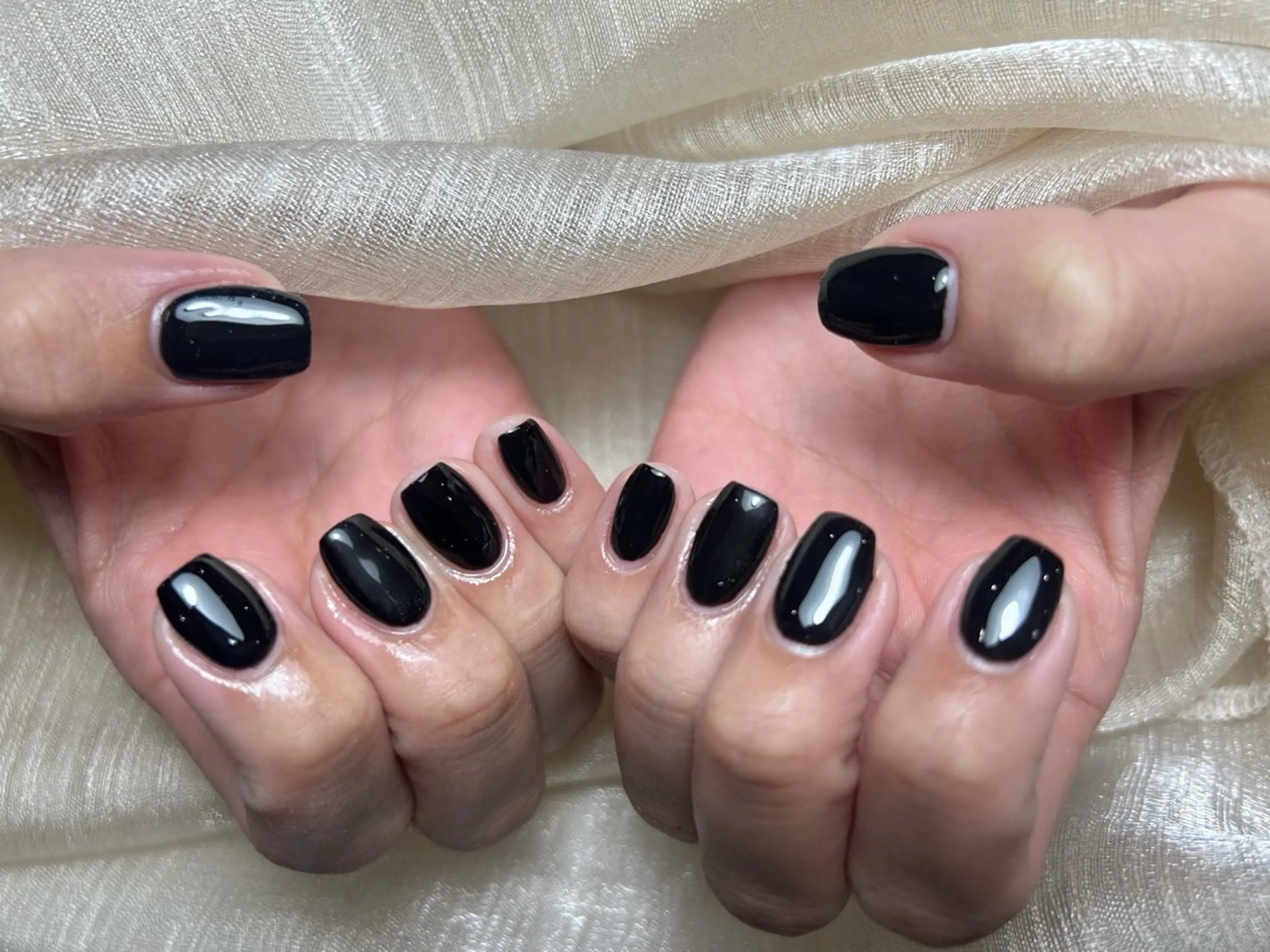 ネイル ハンドネイル モナ& ナナのネイルデザイン