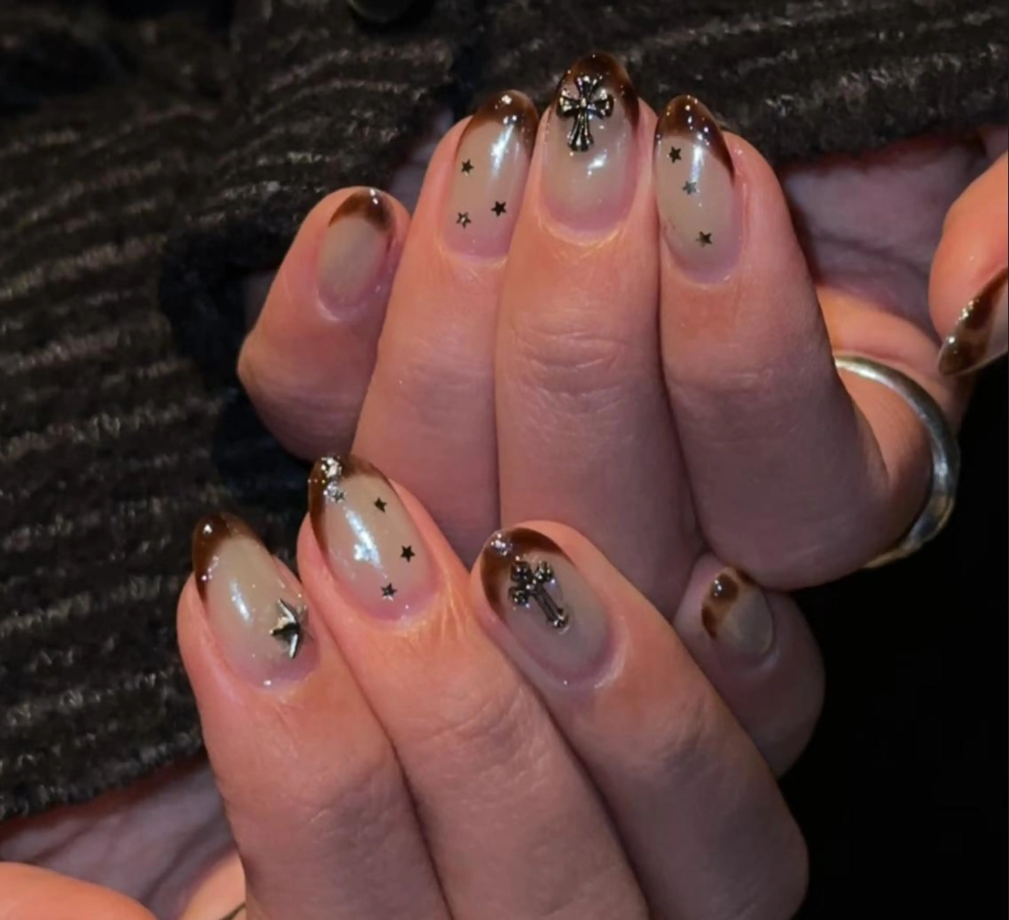 ネイル ハンドネイル ハンドケア 🍑 momo_nailのネイルデザイン