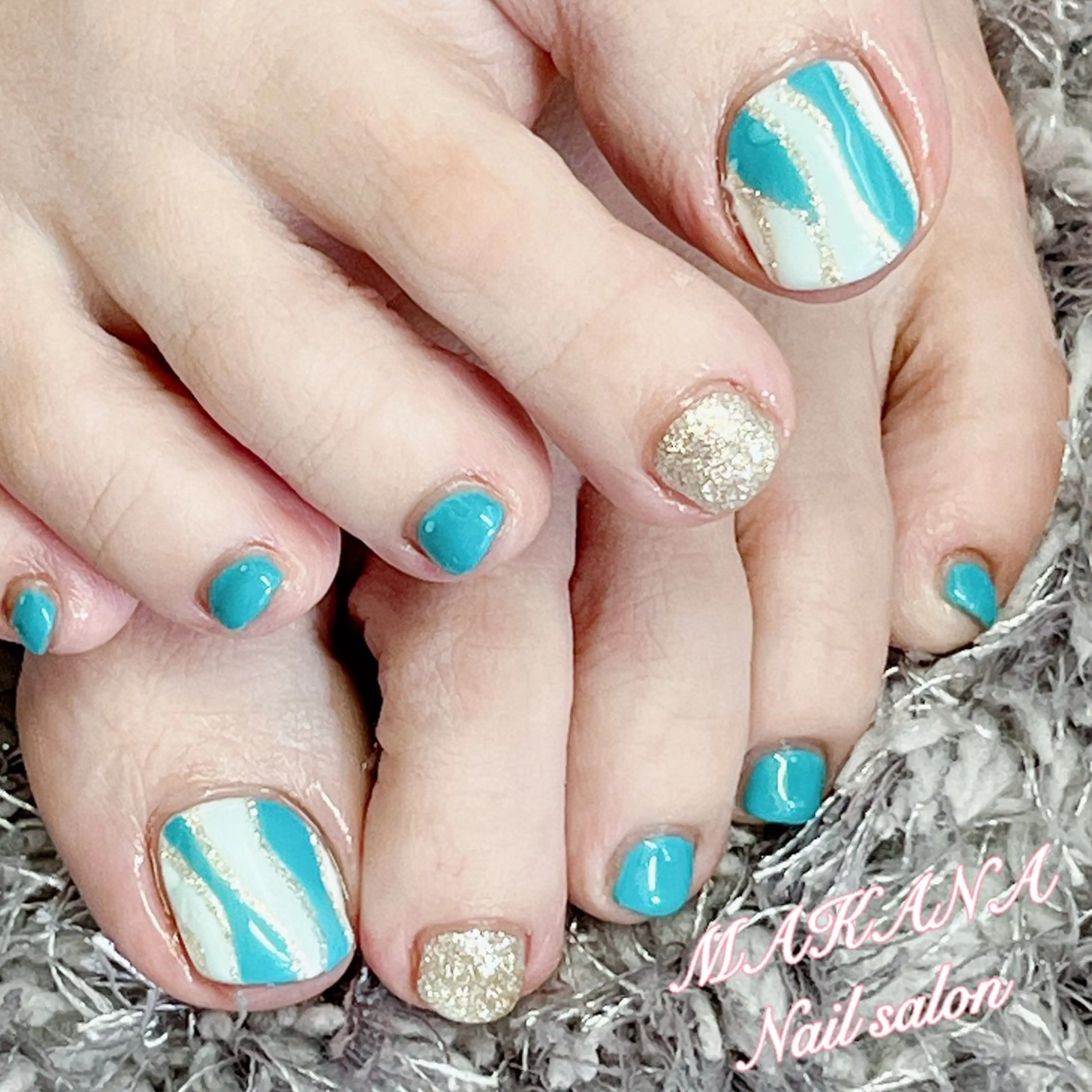ネイル フットネイル キラキラネイル ハンドネイル フットネイル MAKANA所属・鈴木 ユニのネイルデザイン