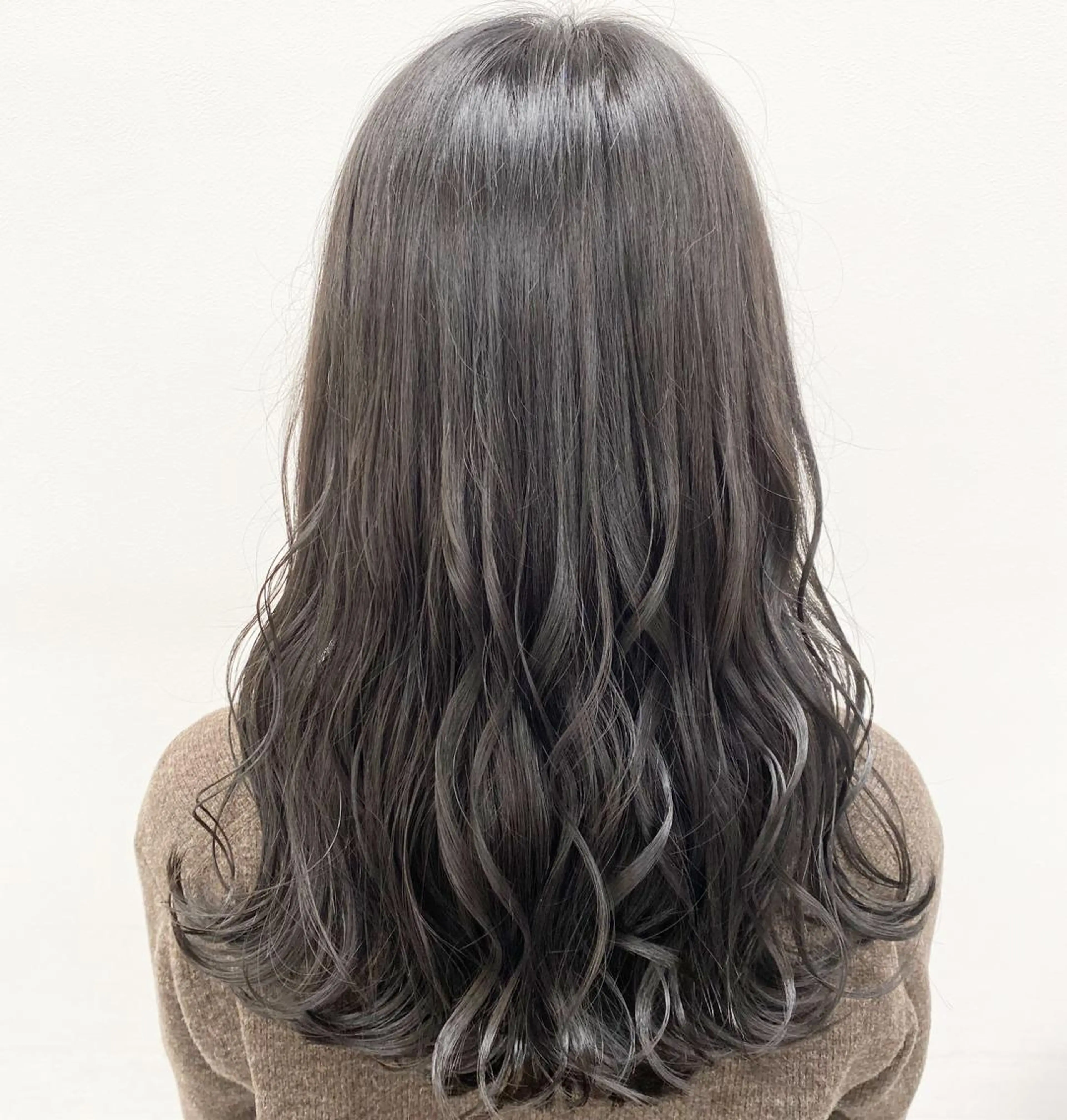 セミロング カラー レイヤー/韓国❣️ 髪質改善/亘紘輝のヘアスタイル