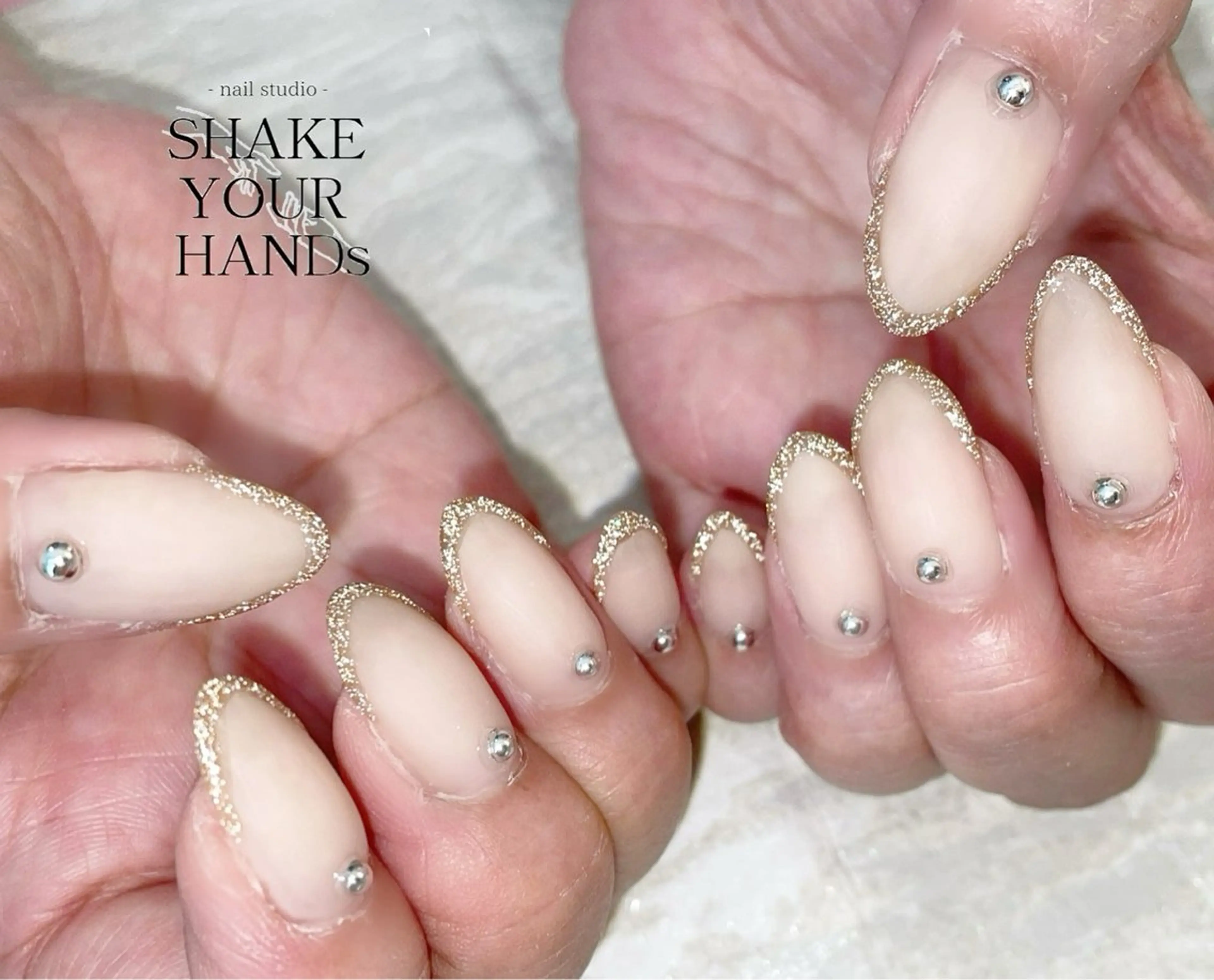 ネイル フラッシュネイル マットネイル ハンドネイル ネイルスタジオ シェイクユアハンズのネイルデザイン