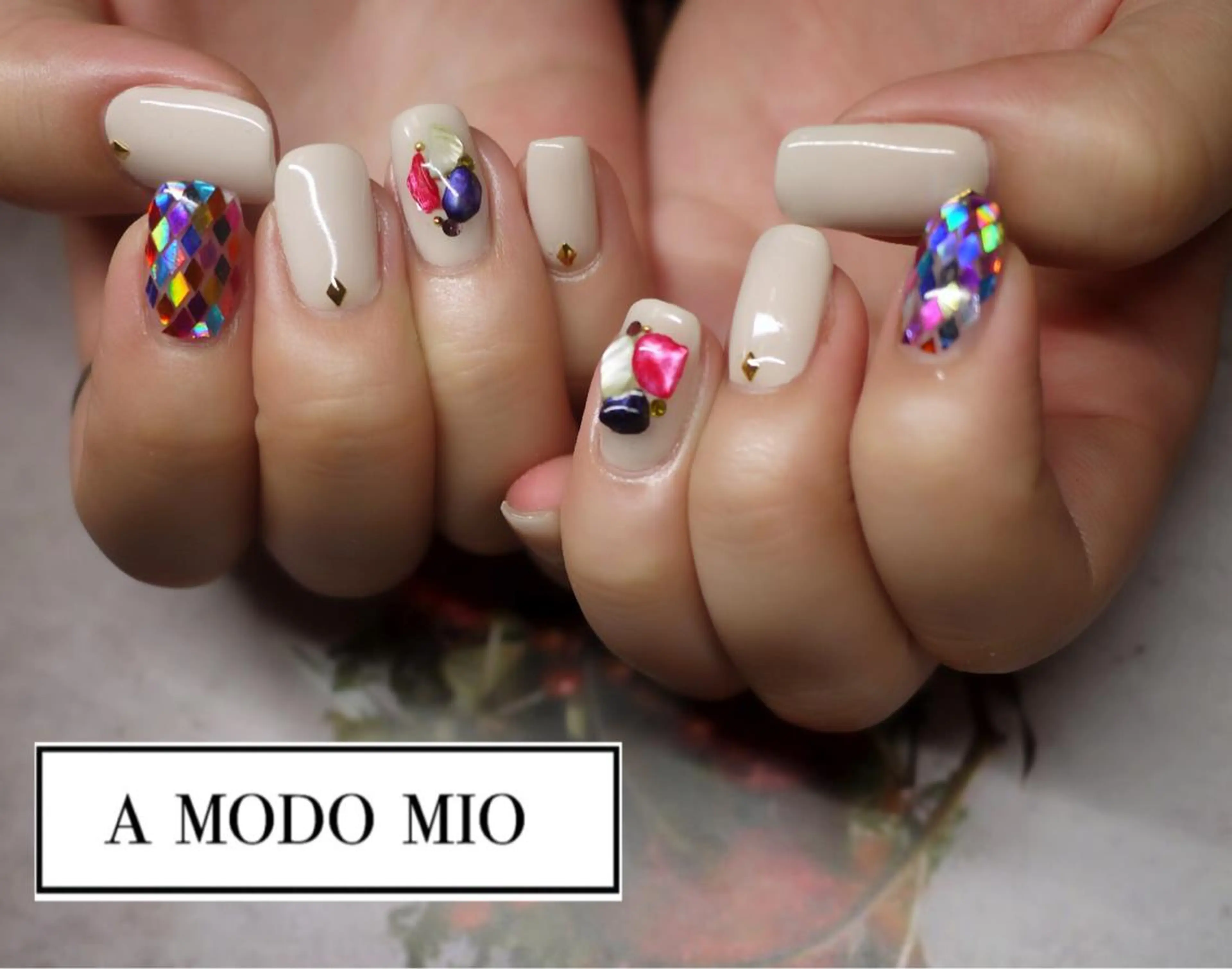 ネイル A MODO MIOのネイルデザイン