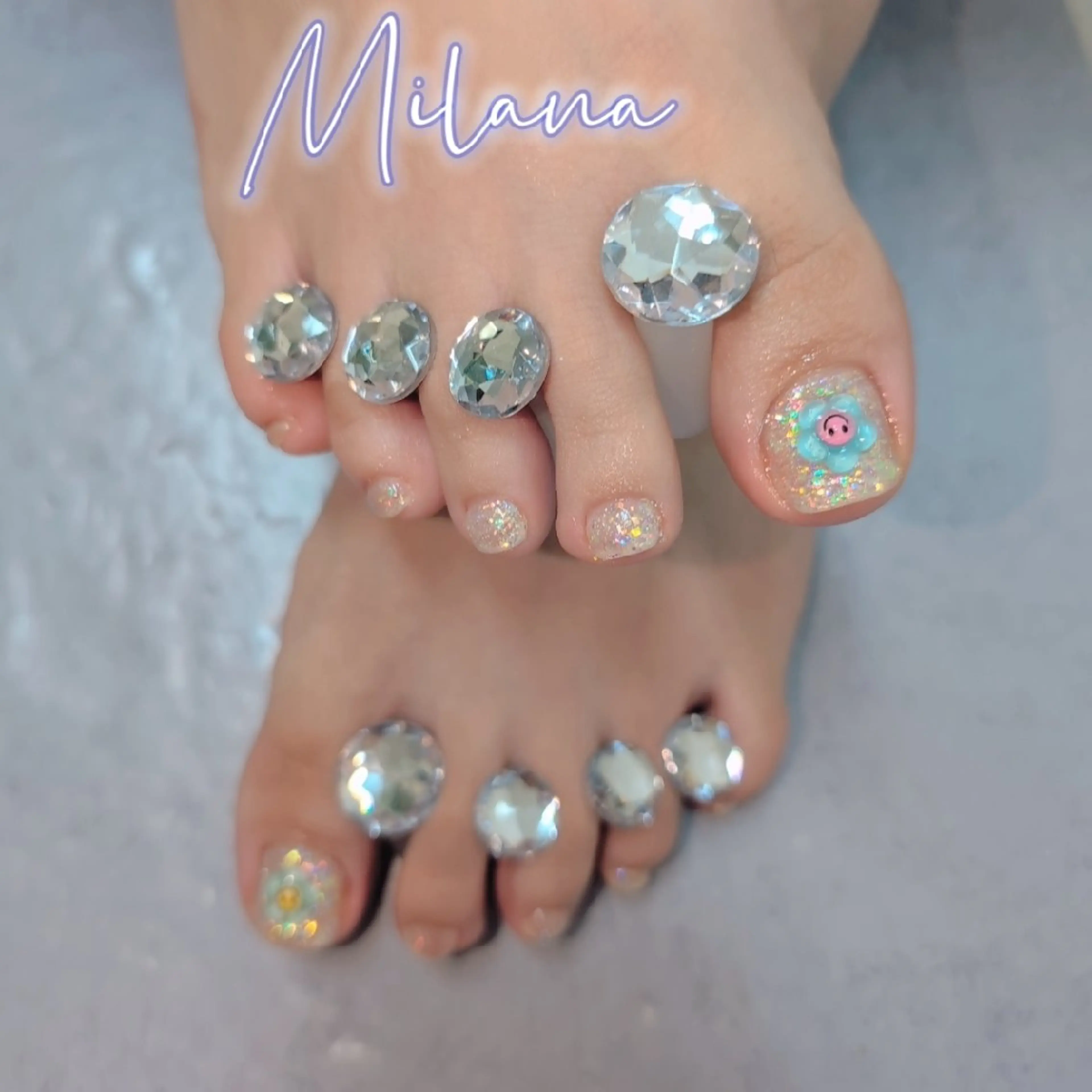 ネイル フットネイル ワンカラーネイル フットネイル Milana 川瀬のネイルデザイン