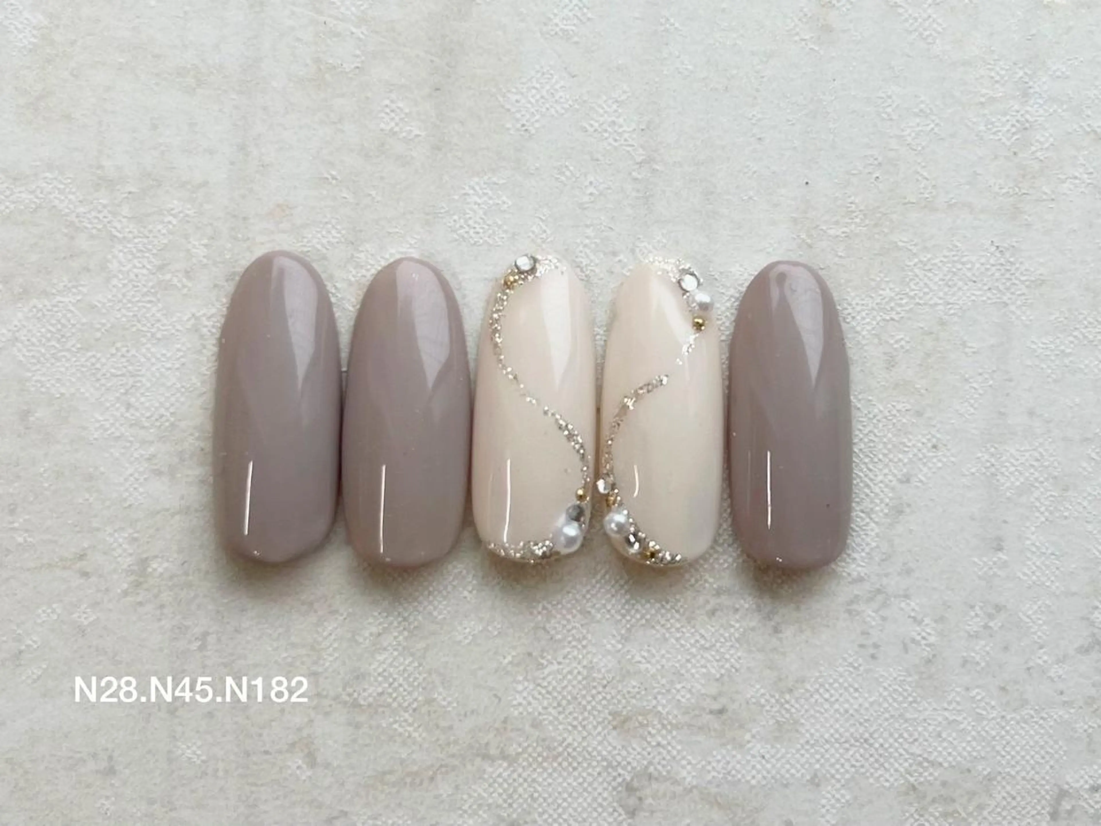 ネイル ジョアアンジェ京橋店 園田 美碧のネイルデザイン