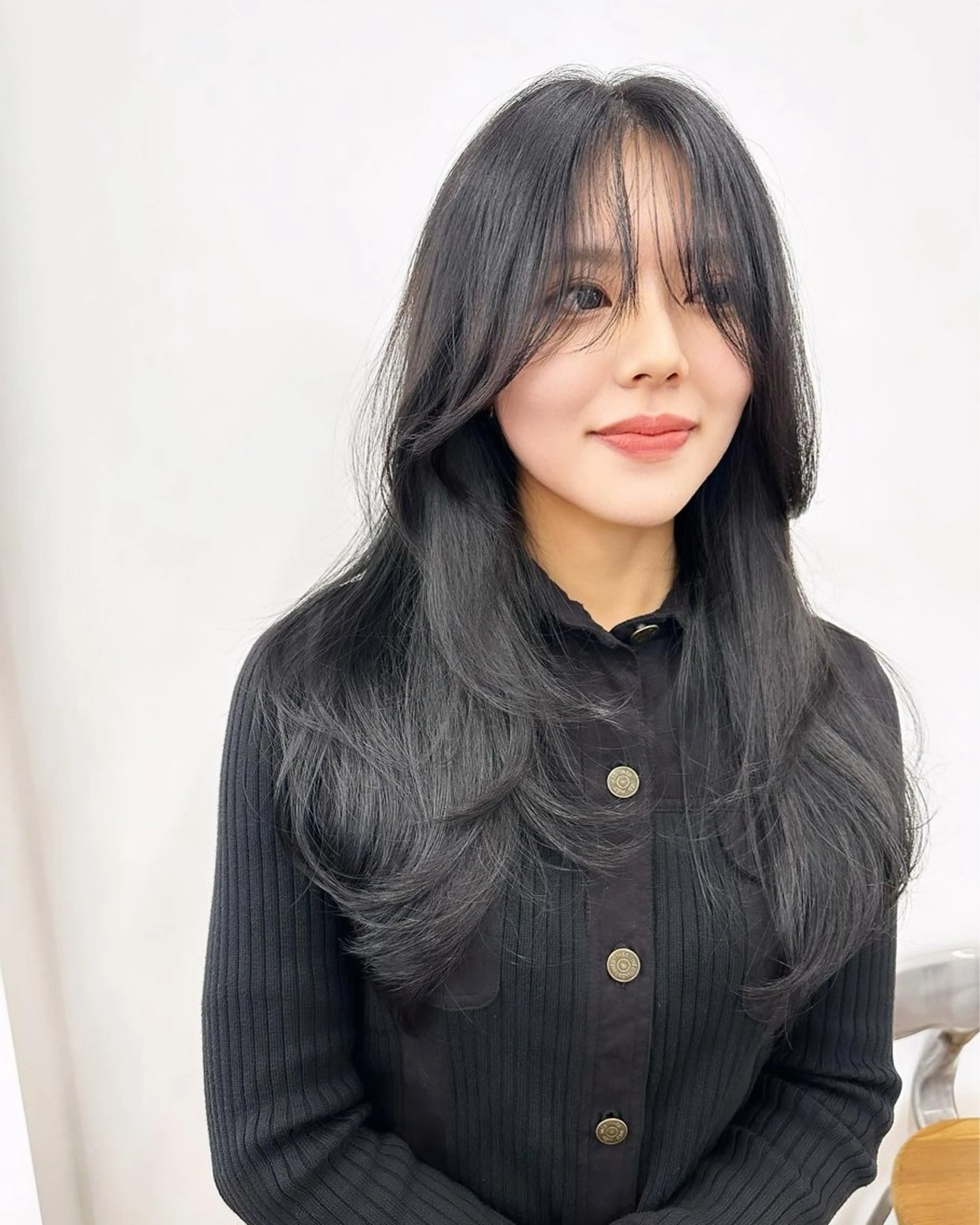 セミロング カラー パーマ ヘアアレンジ メンズ カット ヘアカラー トリートメント 韓国風×透明感カラー 髪質改善オタベシンヤのヘアスタイル