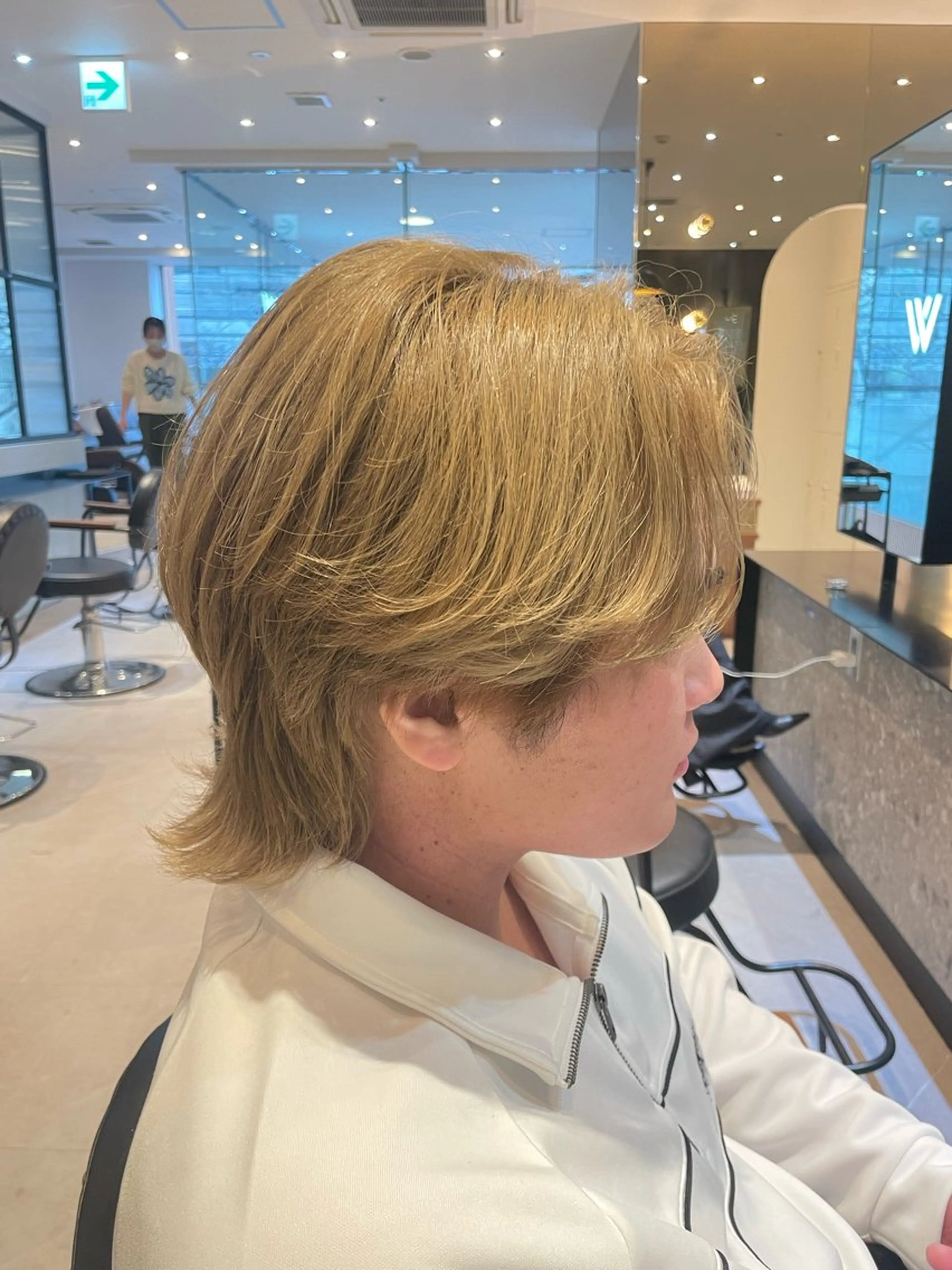 メンズ センターパート 韓国ヘア/そら レイヤー透明感カラーのヘアスタイル