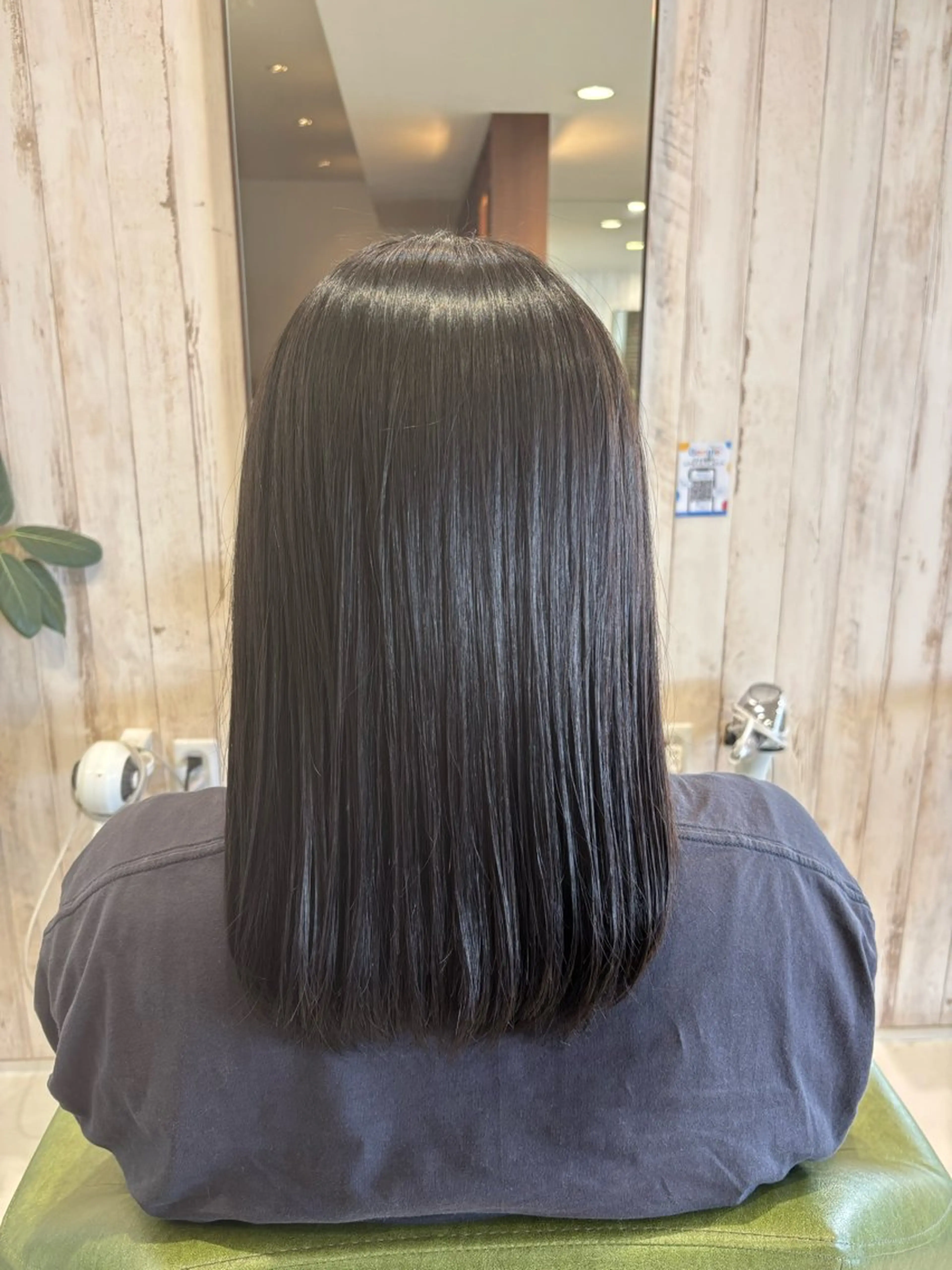 セミロング 縮毛矯正 🌷 おとはのヘアスタイル