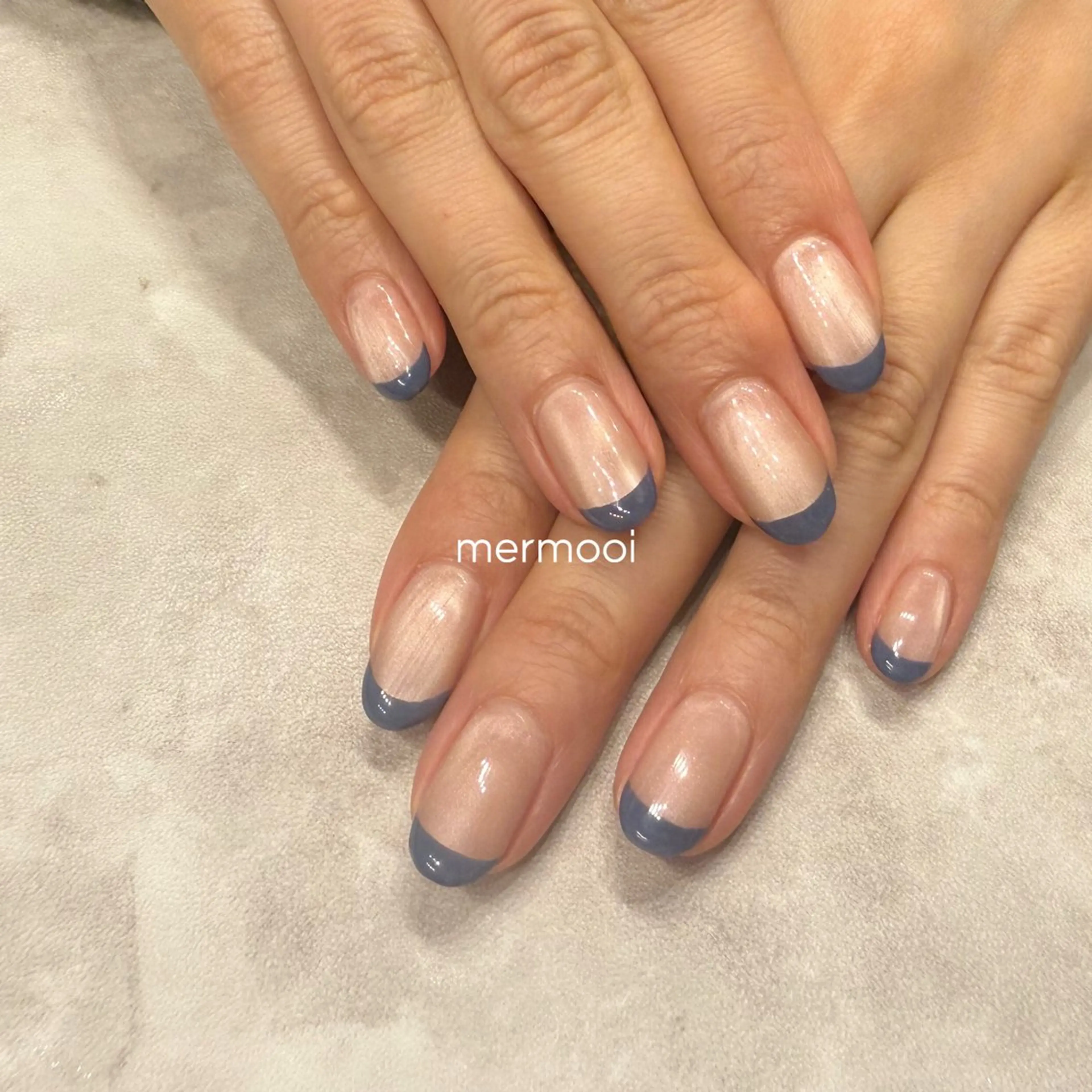 ネイル フレンチネイル マグネットネイル マグネットフレンチ シンプルネイル mermooi所属・melumooi nailのネイルデザイン