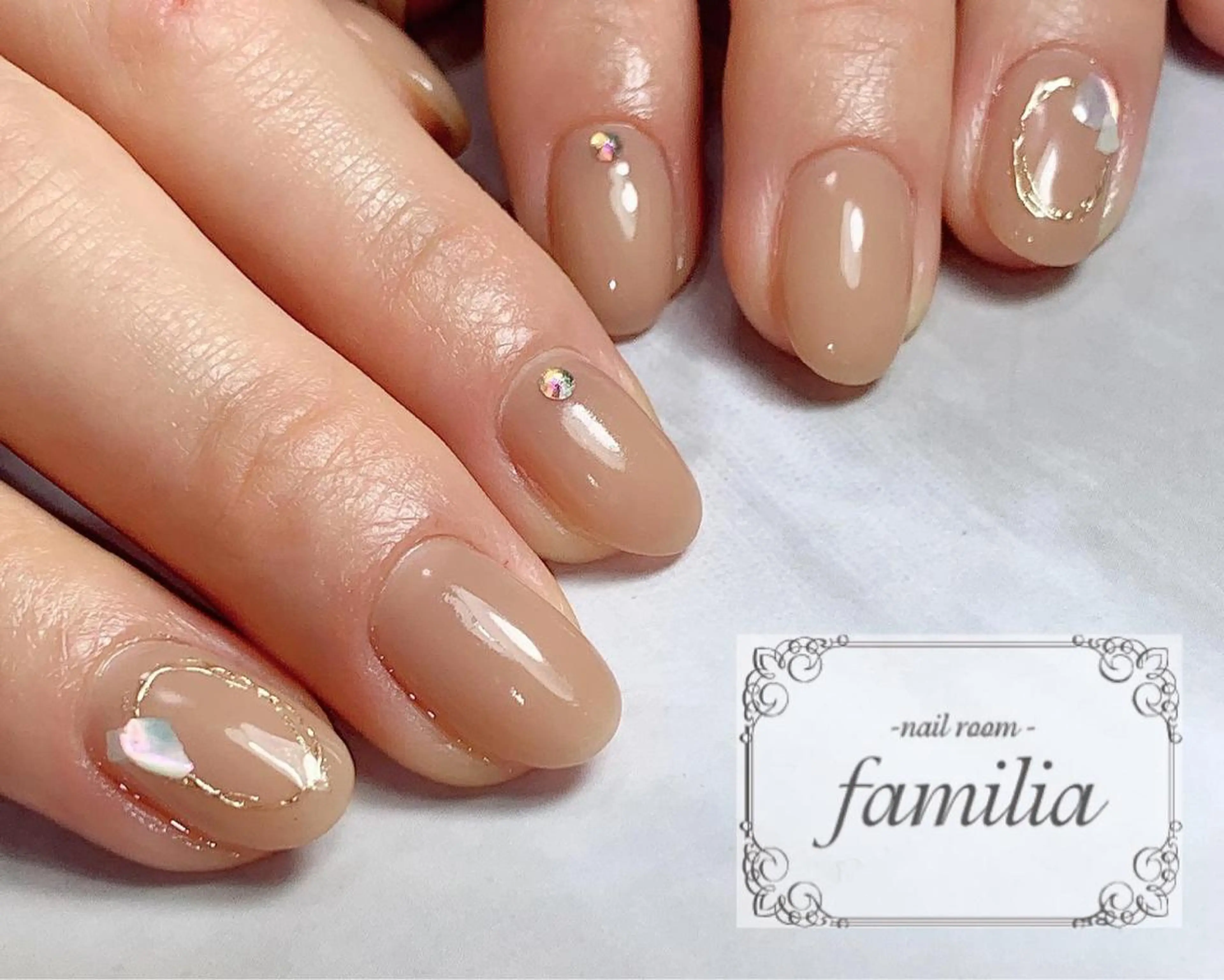 ネイル -nailroom- familiaのネイルデザイン