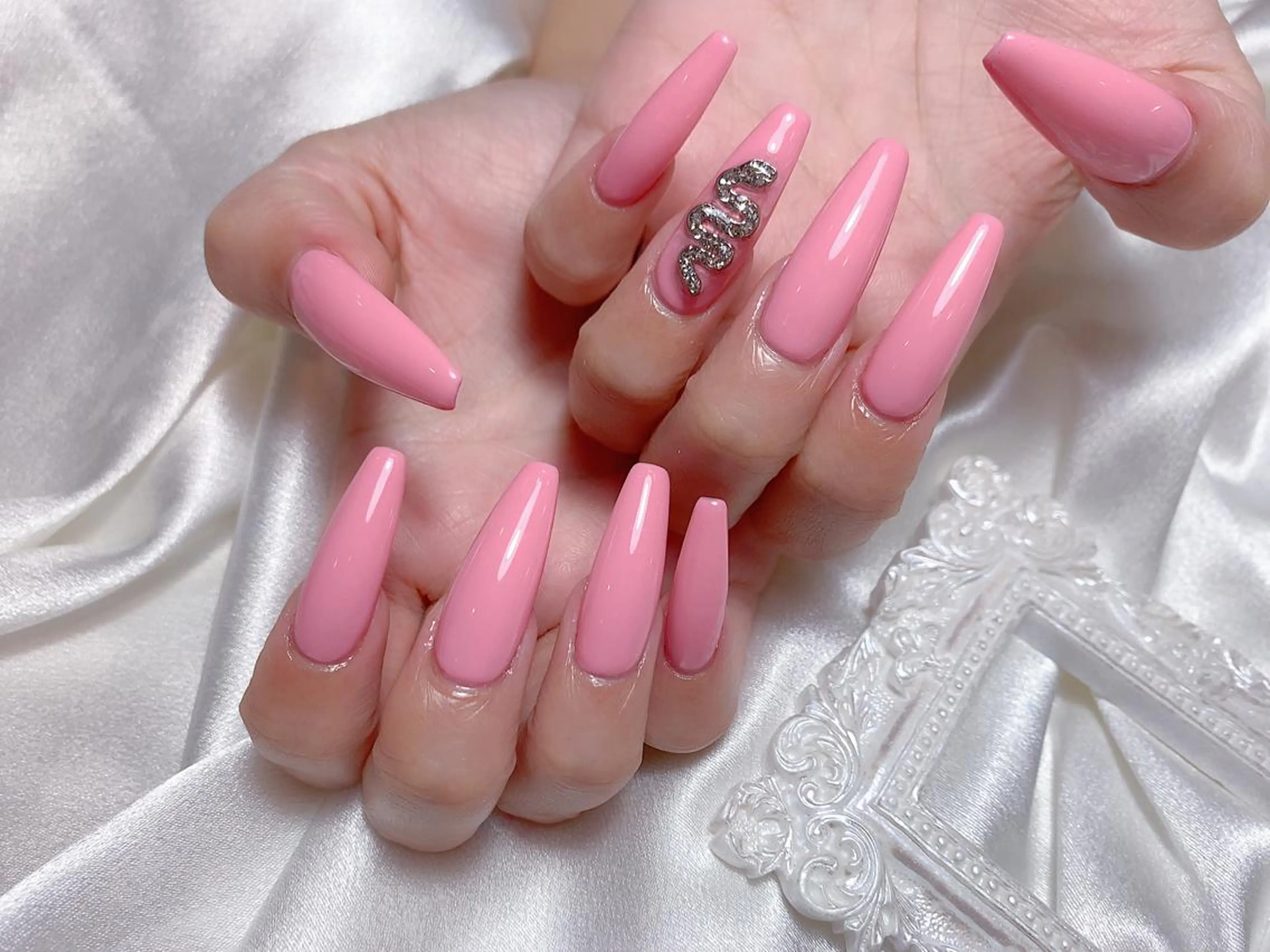 ネイル ハンドネイル ネイルサロン ルミア Lumia 店長のネイルデザイン