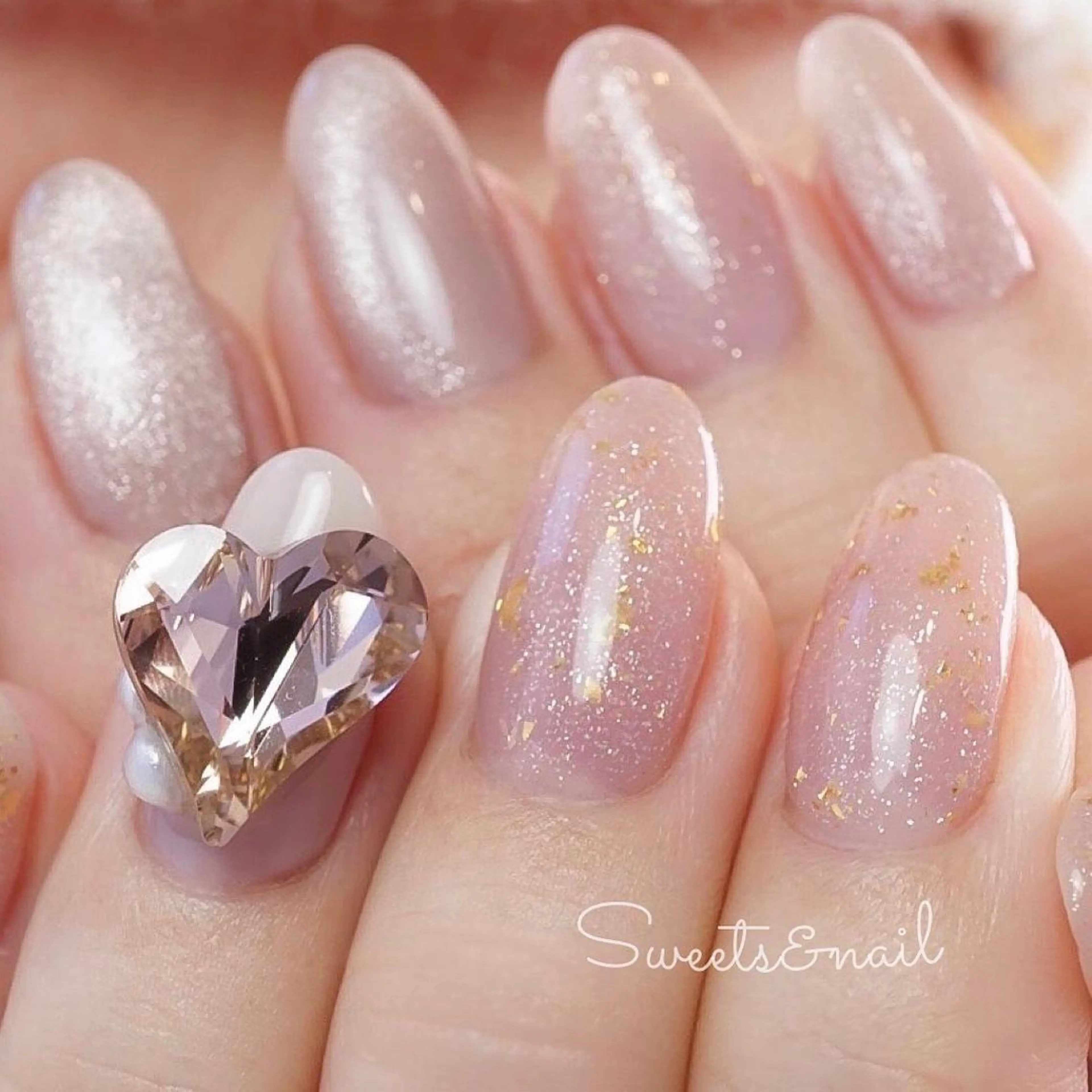ネイル ハート キラキラネイル マグネットネイル オフィスネイル ピンク Sweets＆ nail みなこのネイルデザイン