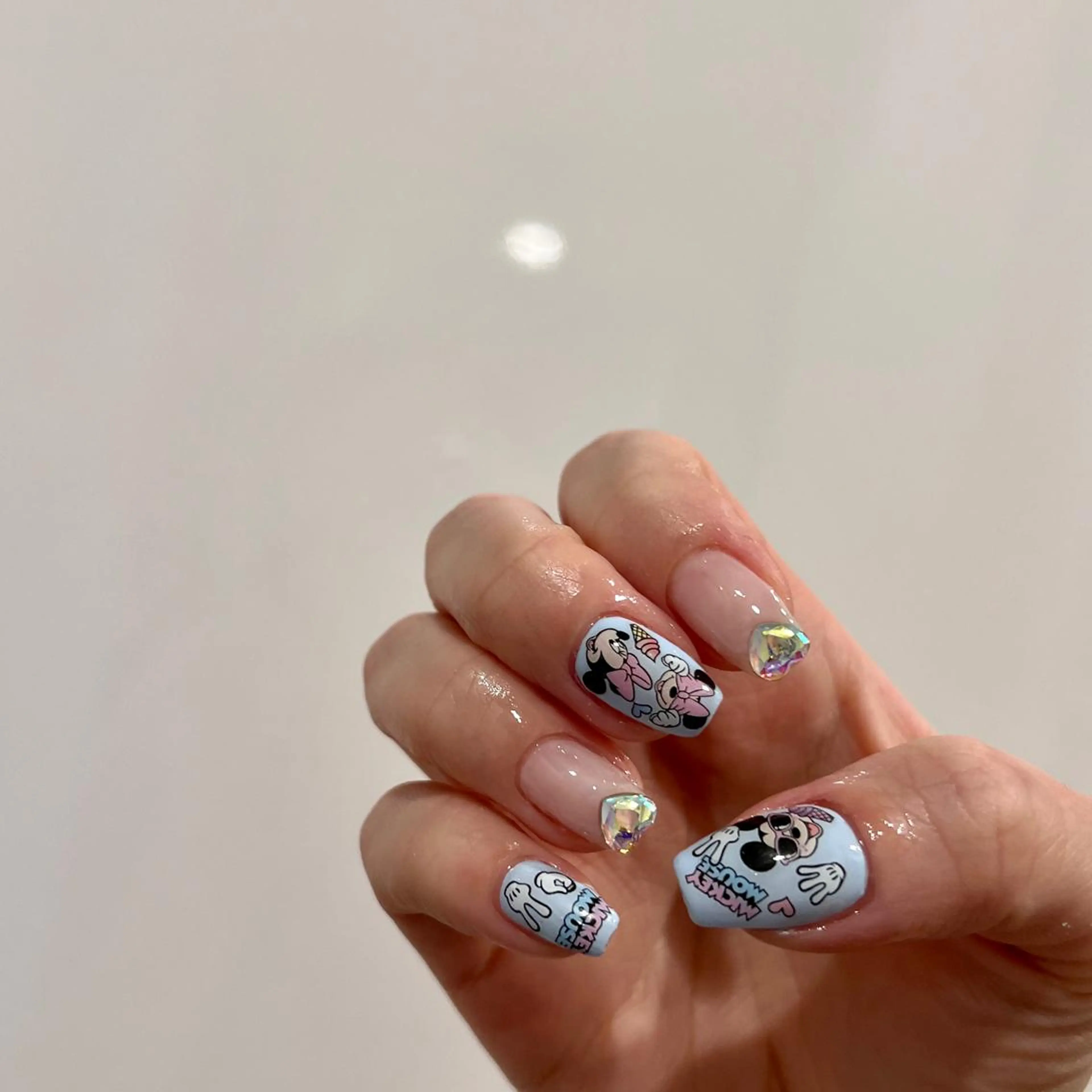 ネイル 黒葛原 めぐみのネイルデザイン