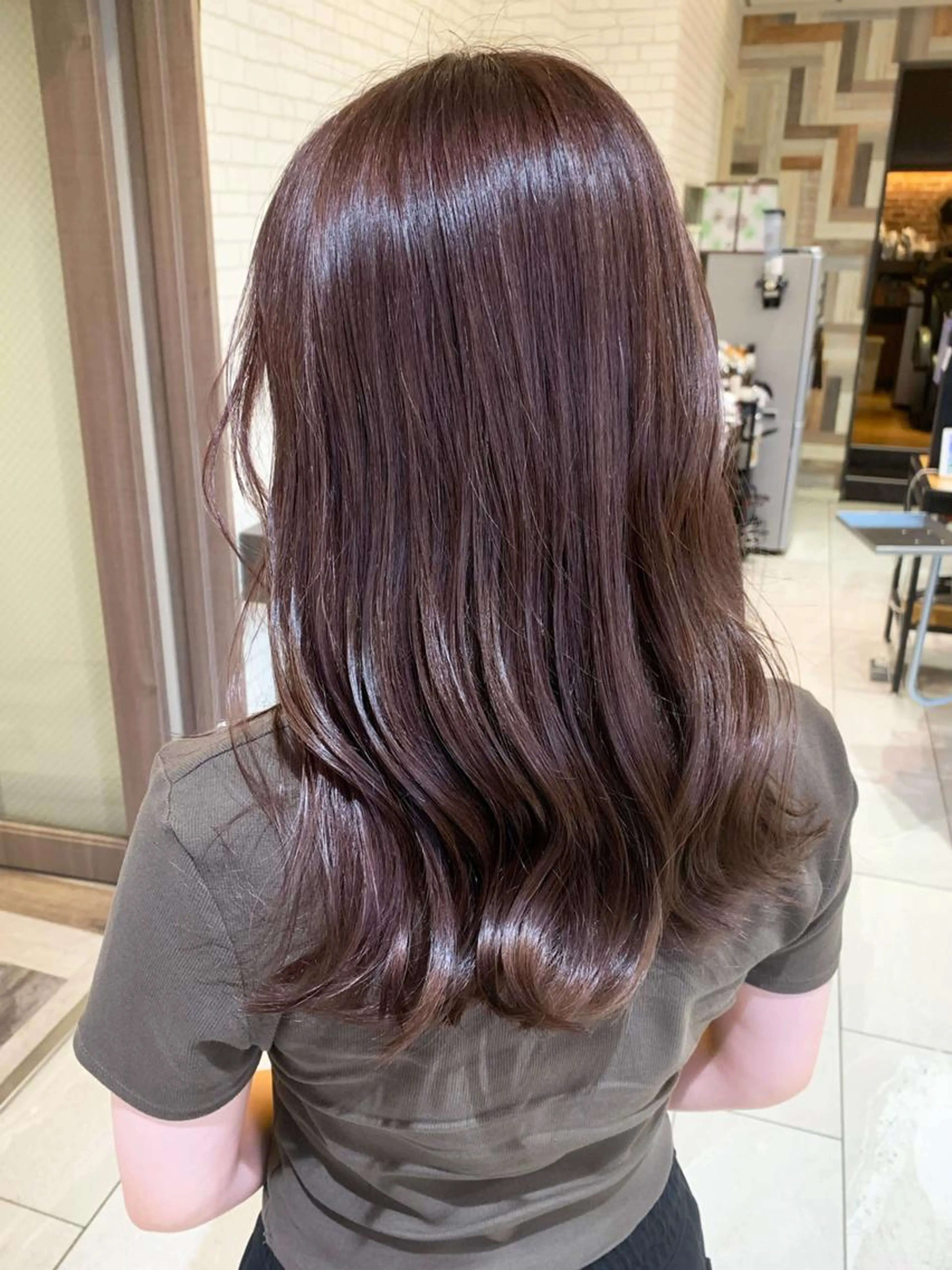 🌷ミニモ学割U24🌷 フルカラー➕1stepトリートメント➕ナノバブルmarbbシャンプー🫧の写真