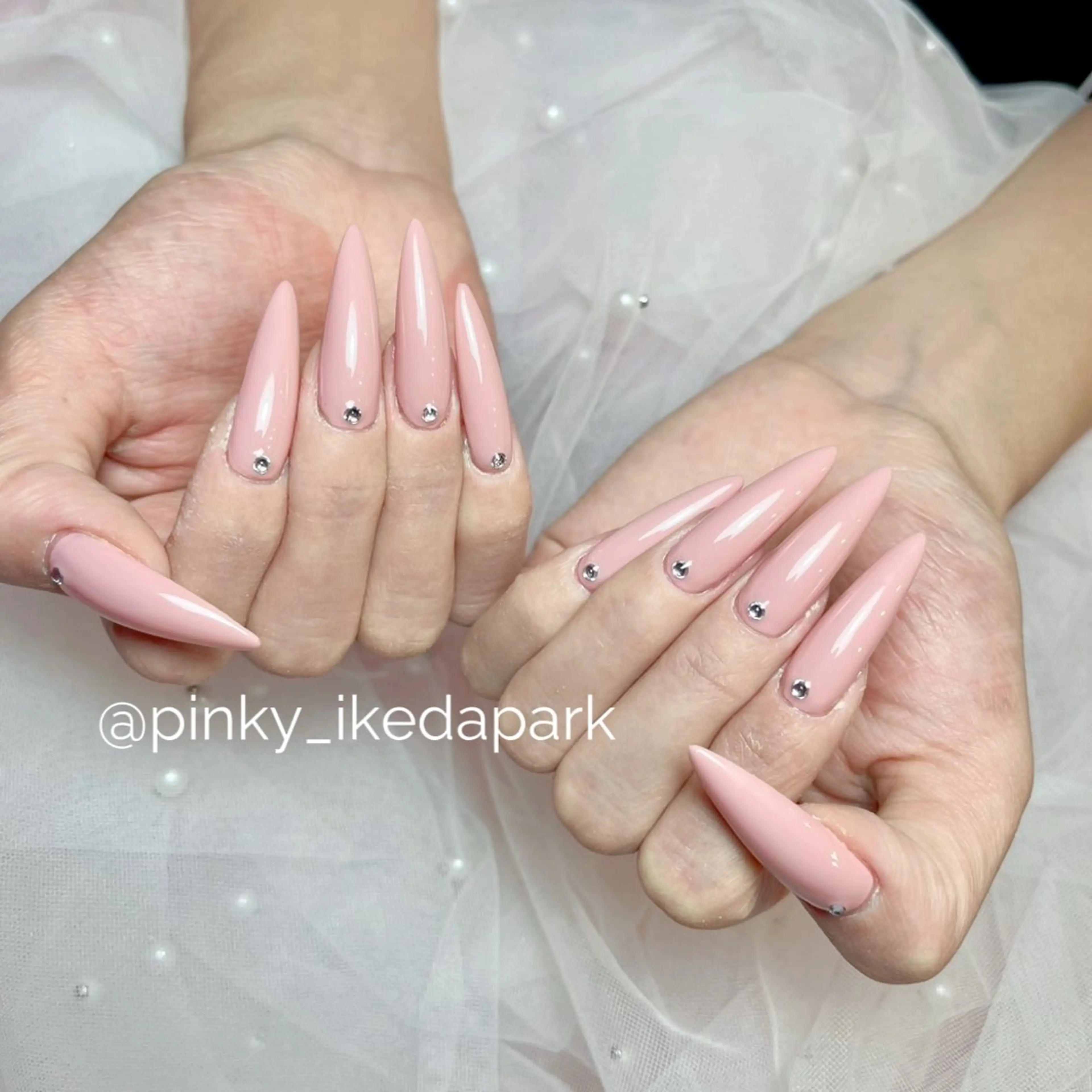 ネイル ハンドネイル PINKY nail所属・ピンキー 池田公園店のネイルデザイン