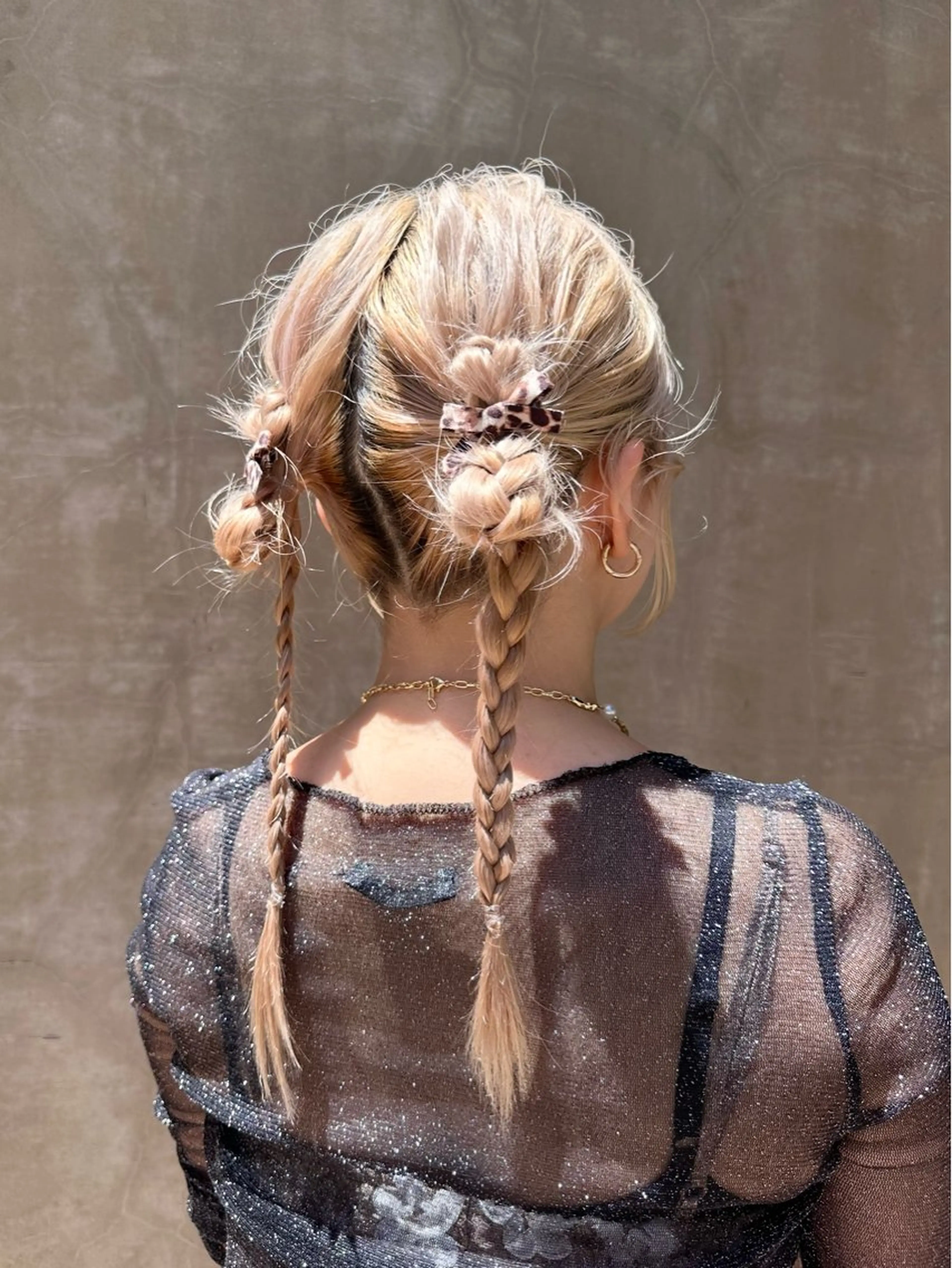 ヘアアレンジ 結婚式・ブライダル ヘアセット sato ayaka ｜透明感カラー🫧のヘアスタイル