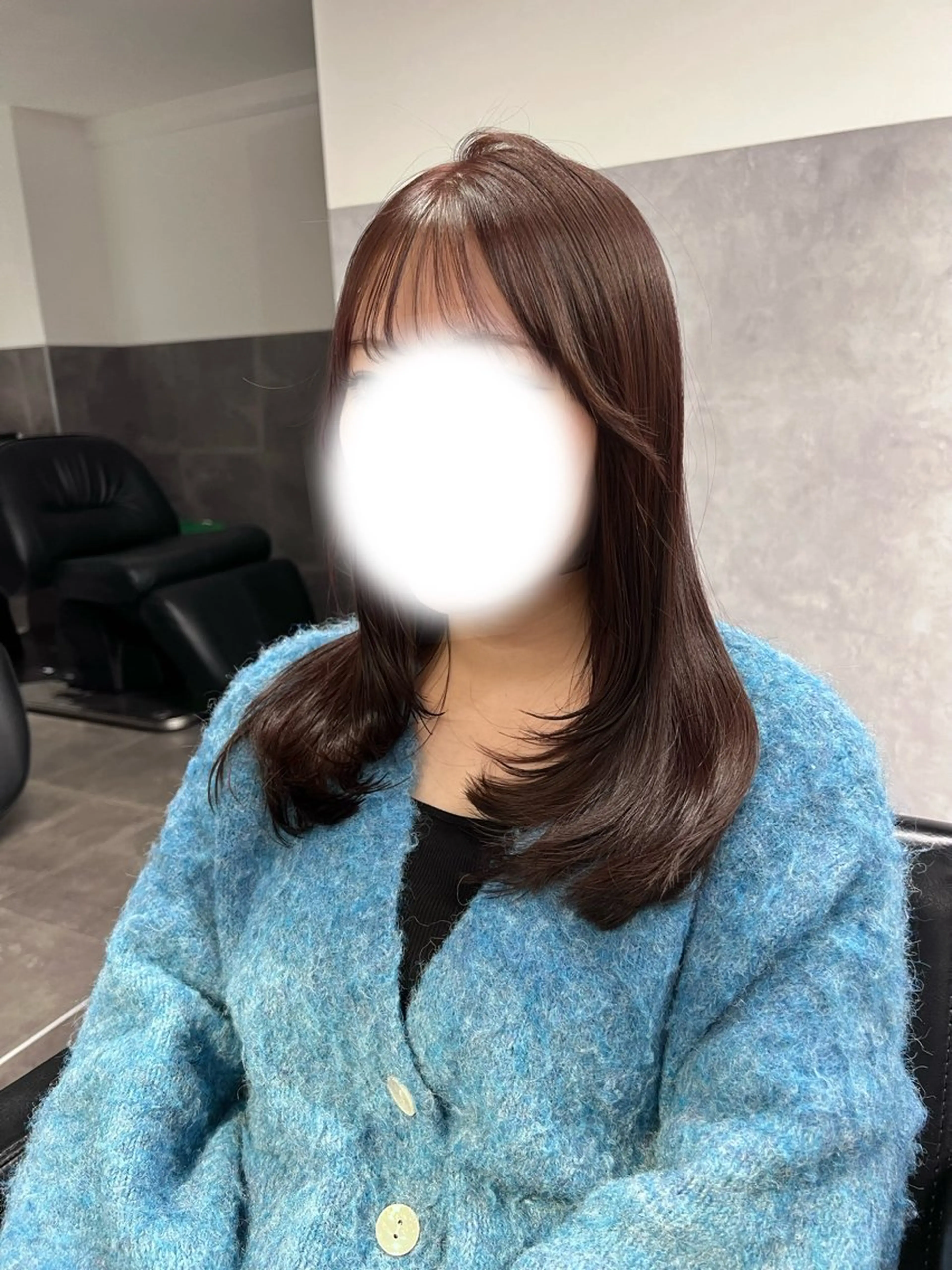 ミディアム カラー 黒髪 ブリーチ 透明感カラー 顔周りカット レイヤーカット カット ヘアカラー TOMONA👑 GiseL梅田店のヘアスタイル