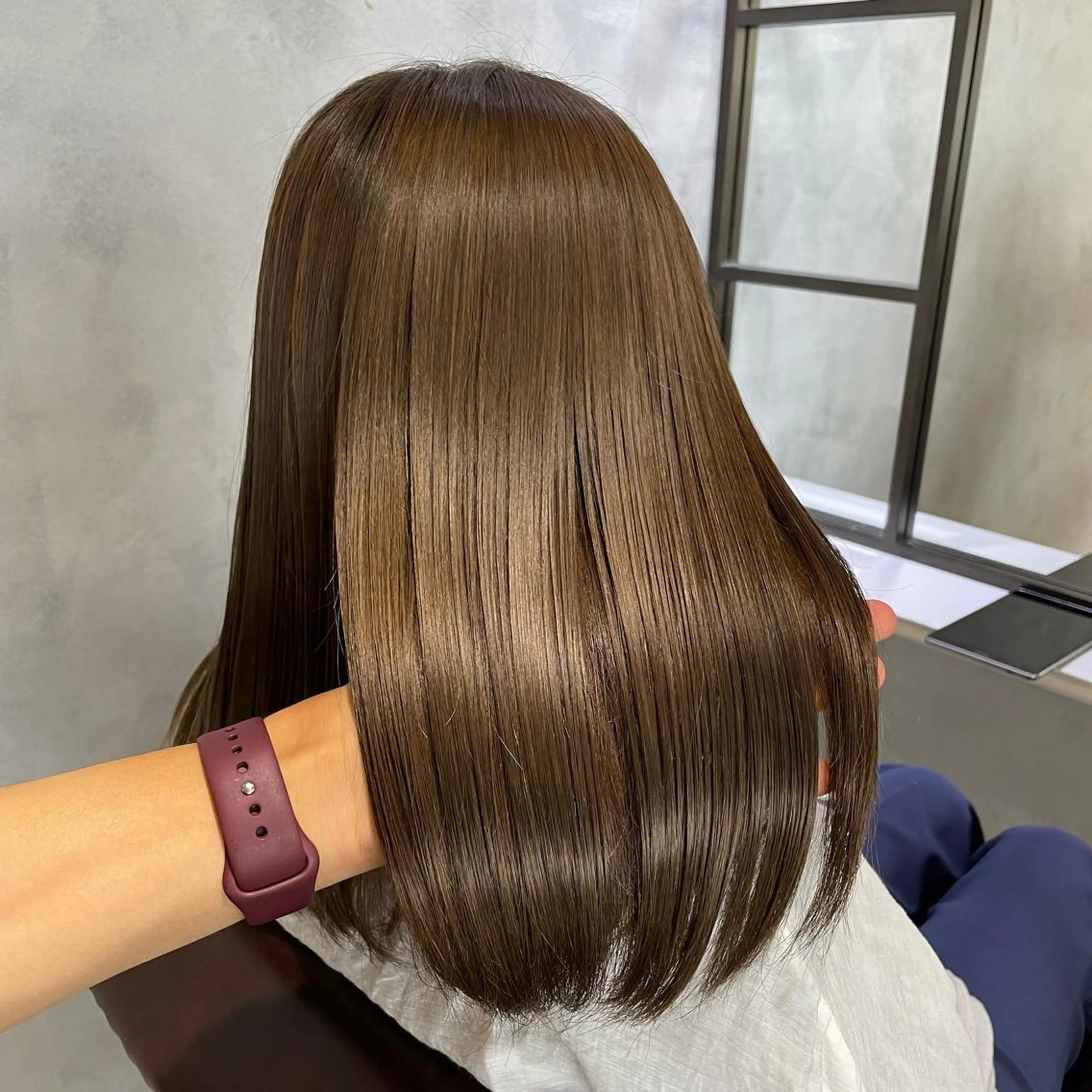 ミディアム 顔まわりレイヤー 韓国風ヘア レイヤーカット ローレイヤー 縮毛矯正 カット ヘアカラー トリートメント Masena所属・【必ず似合わせます】 川口航平のヘアスタイル